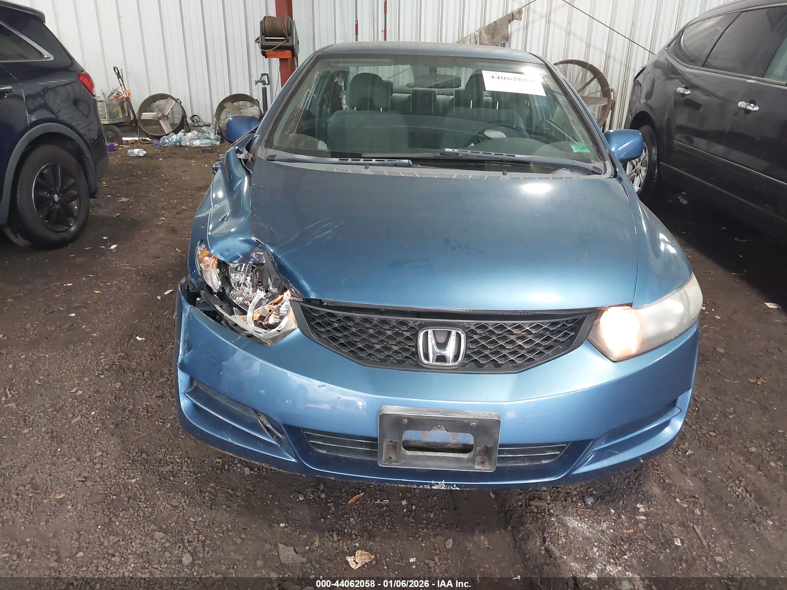 HONDA CIVIC image 6