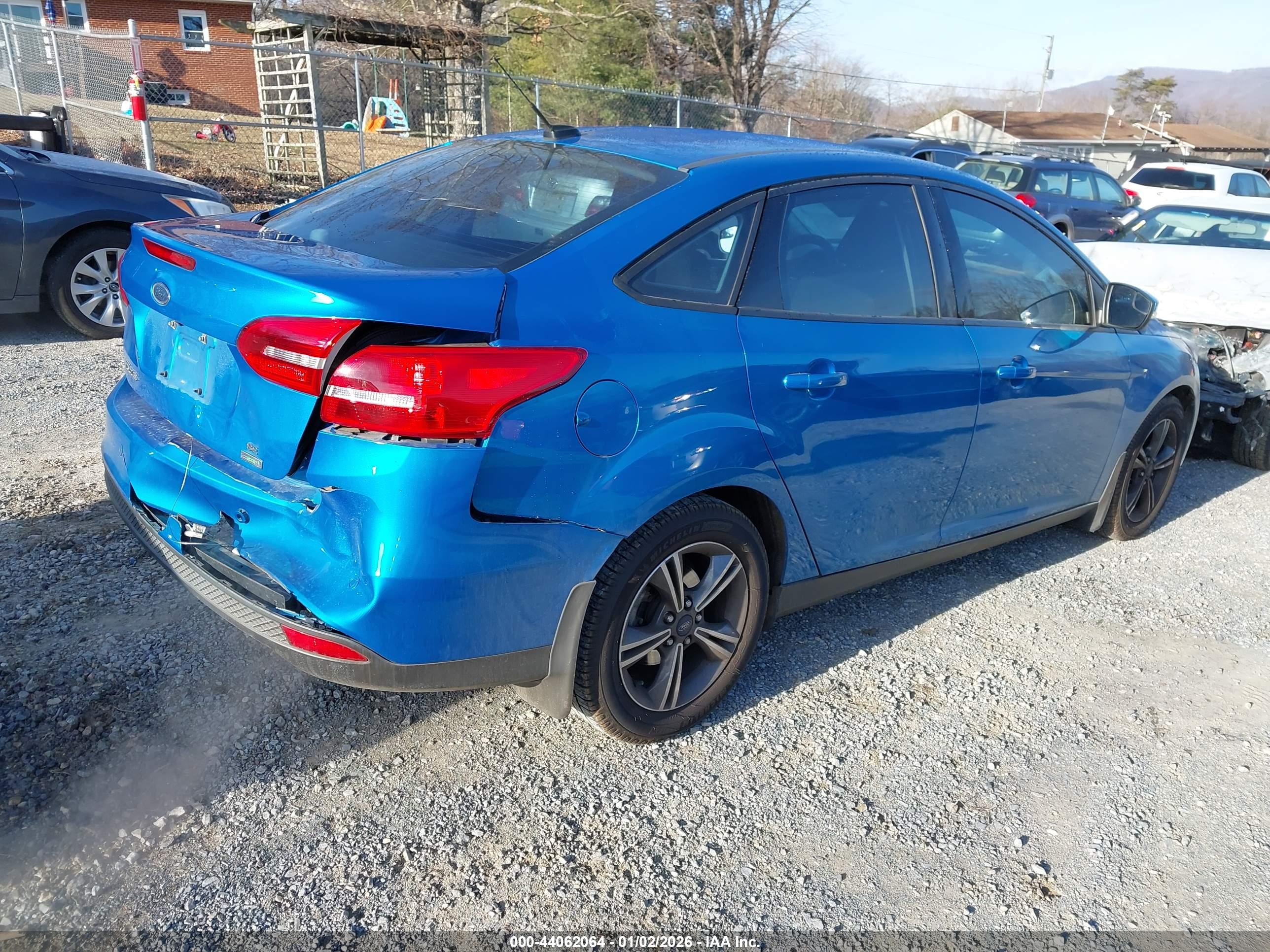 FORD FOCUS image 4