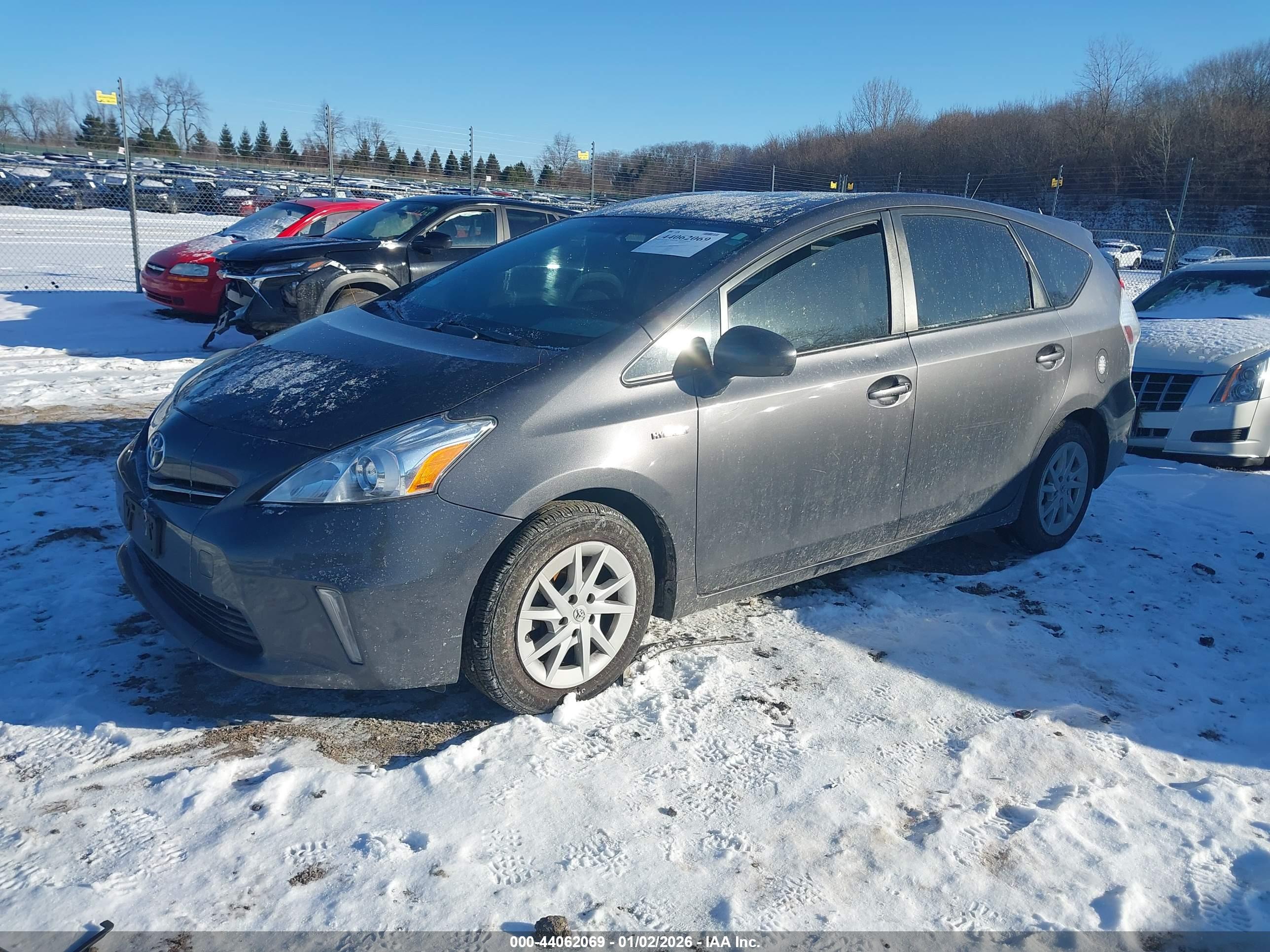TOYOTA PRIUS image 2