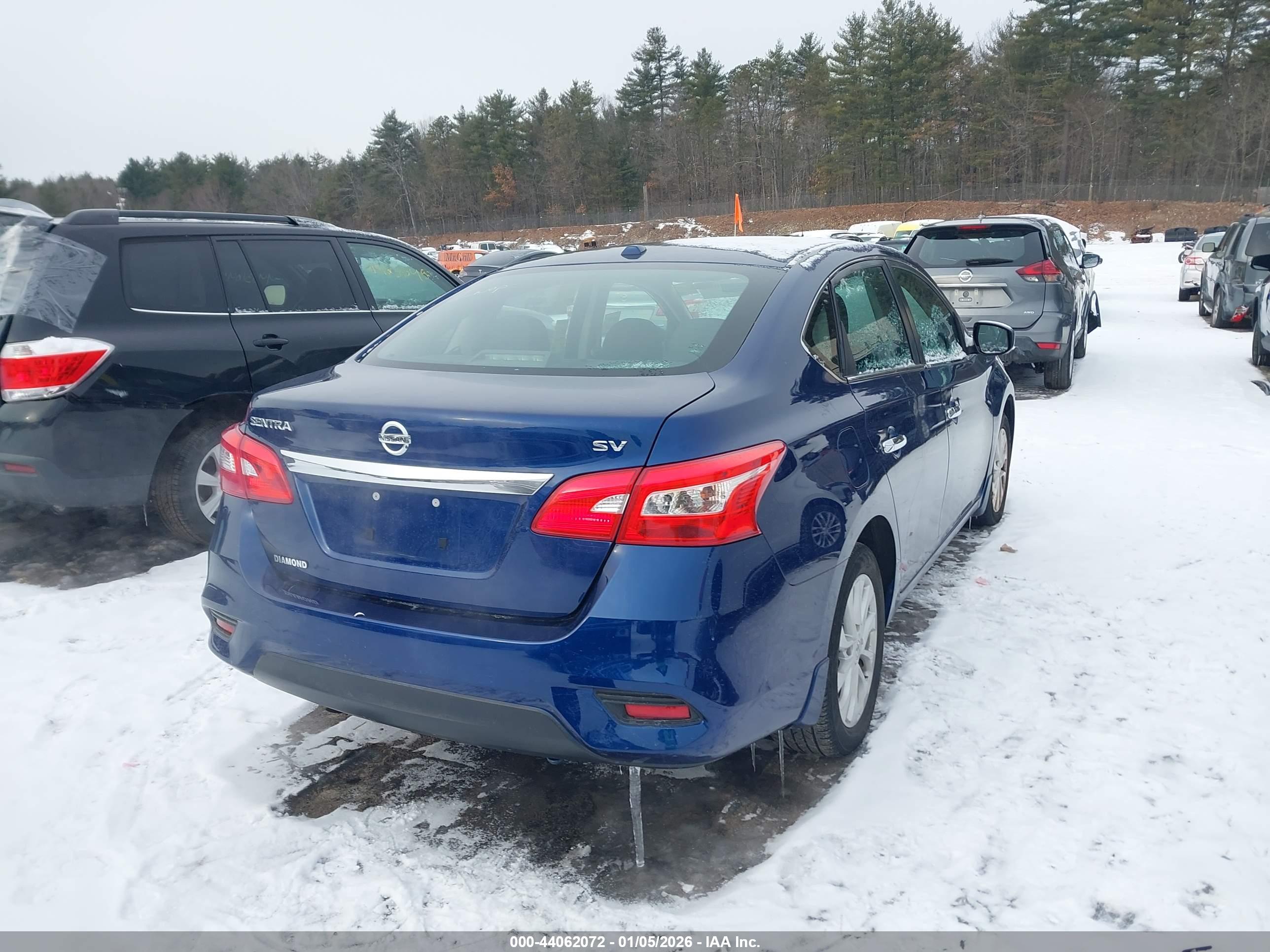 NISSAN SENTRA image 4