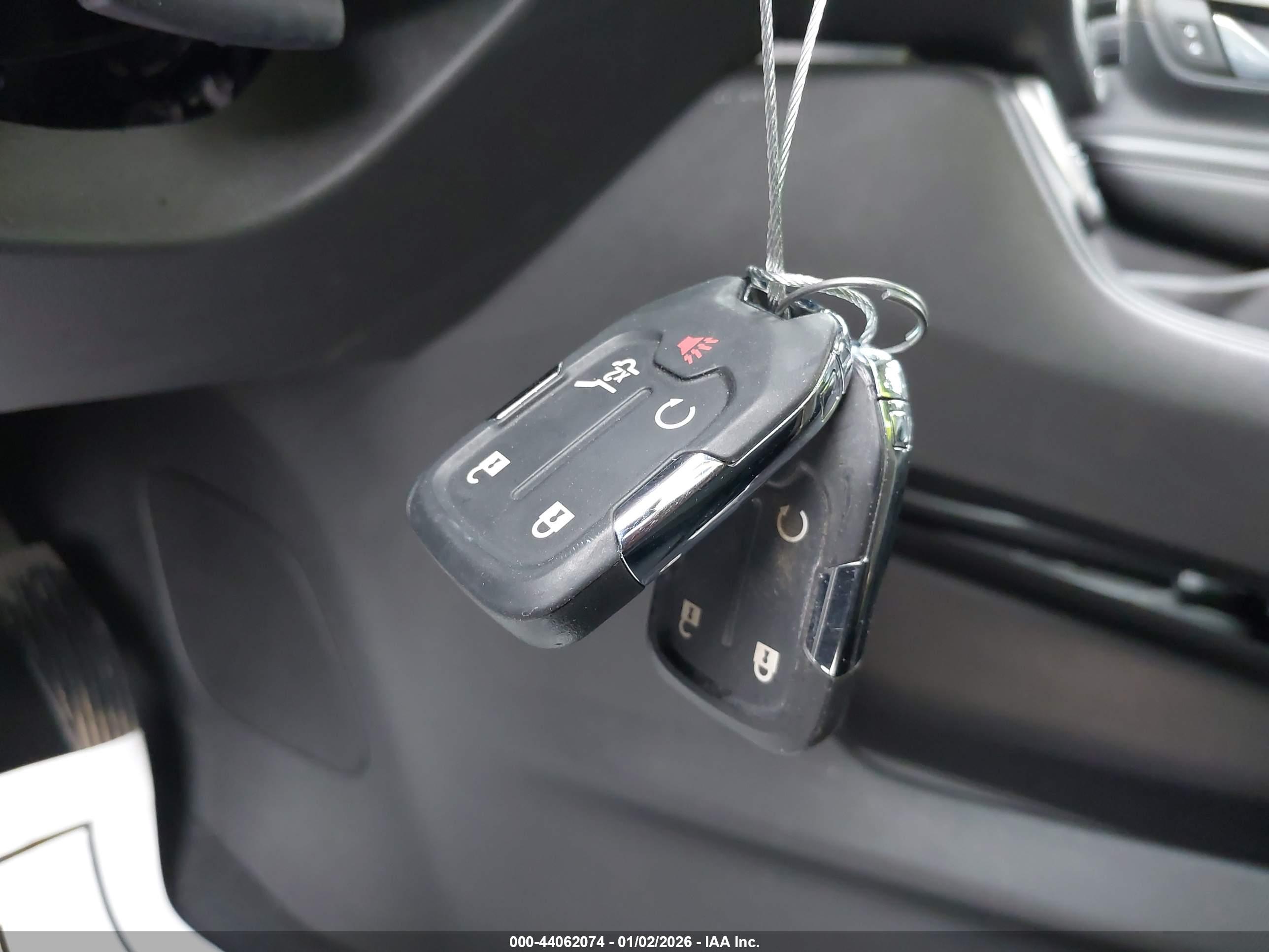 GMC TERRAIN image 11