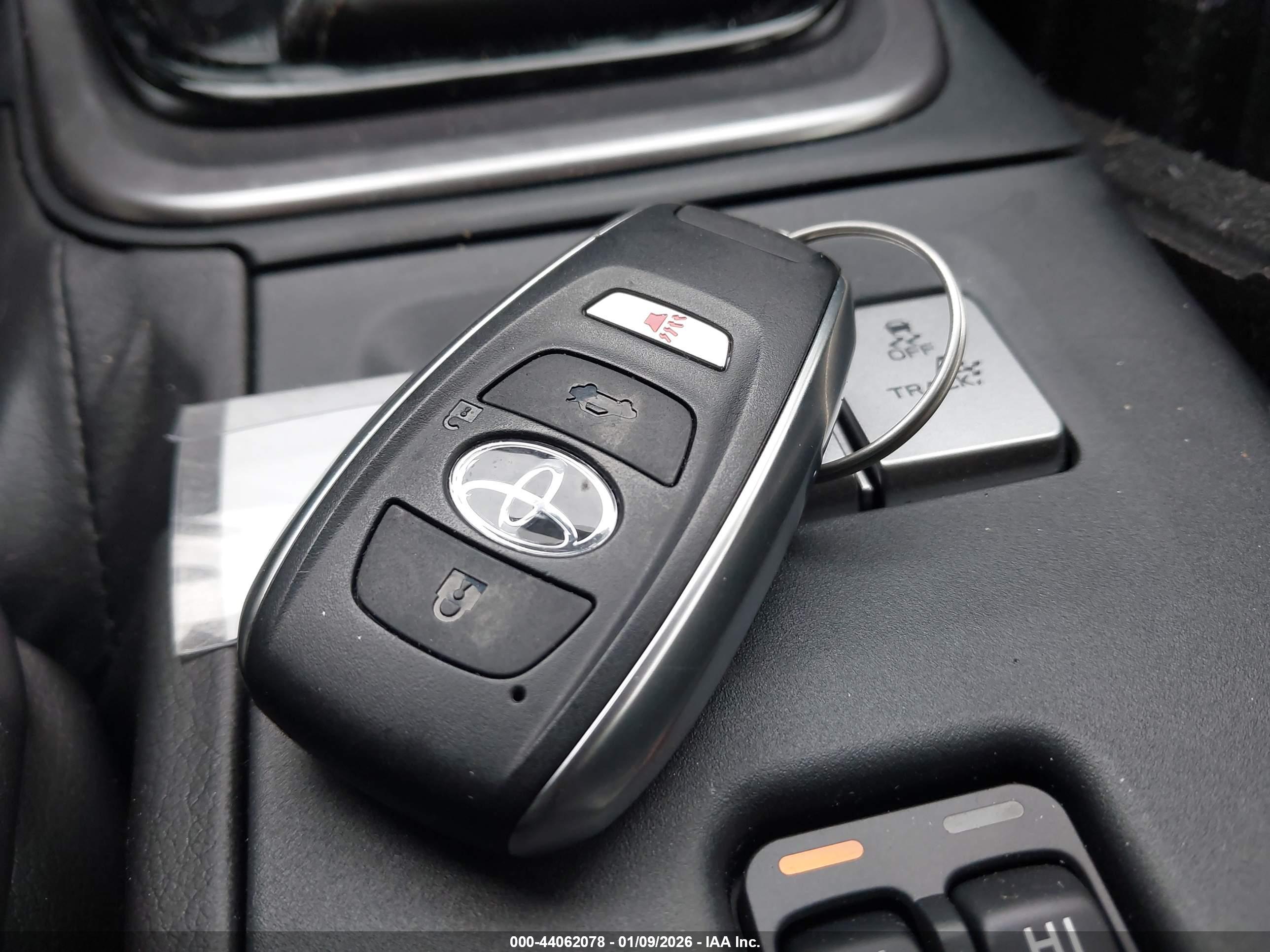 TOYOTA GR86 image 11