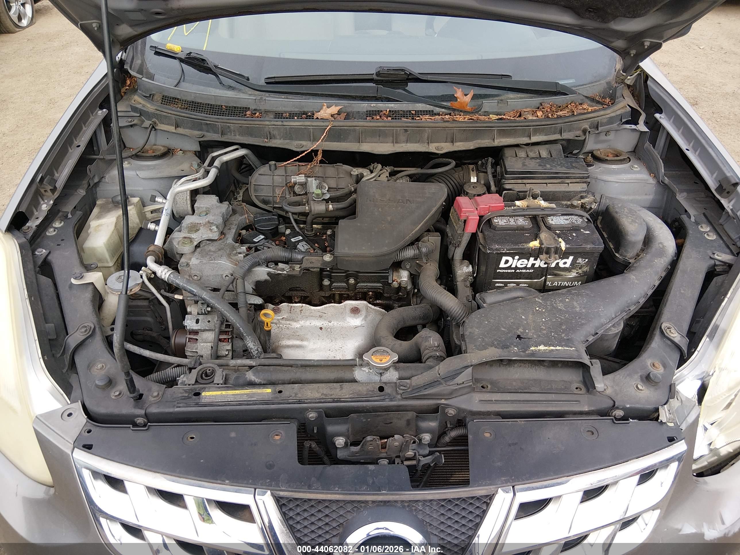 NISSAN ROGUE image 10