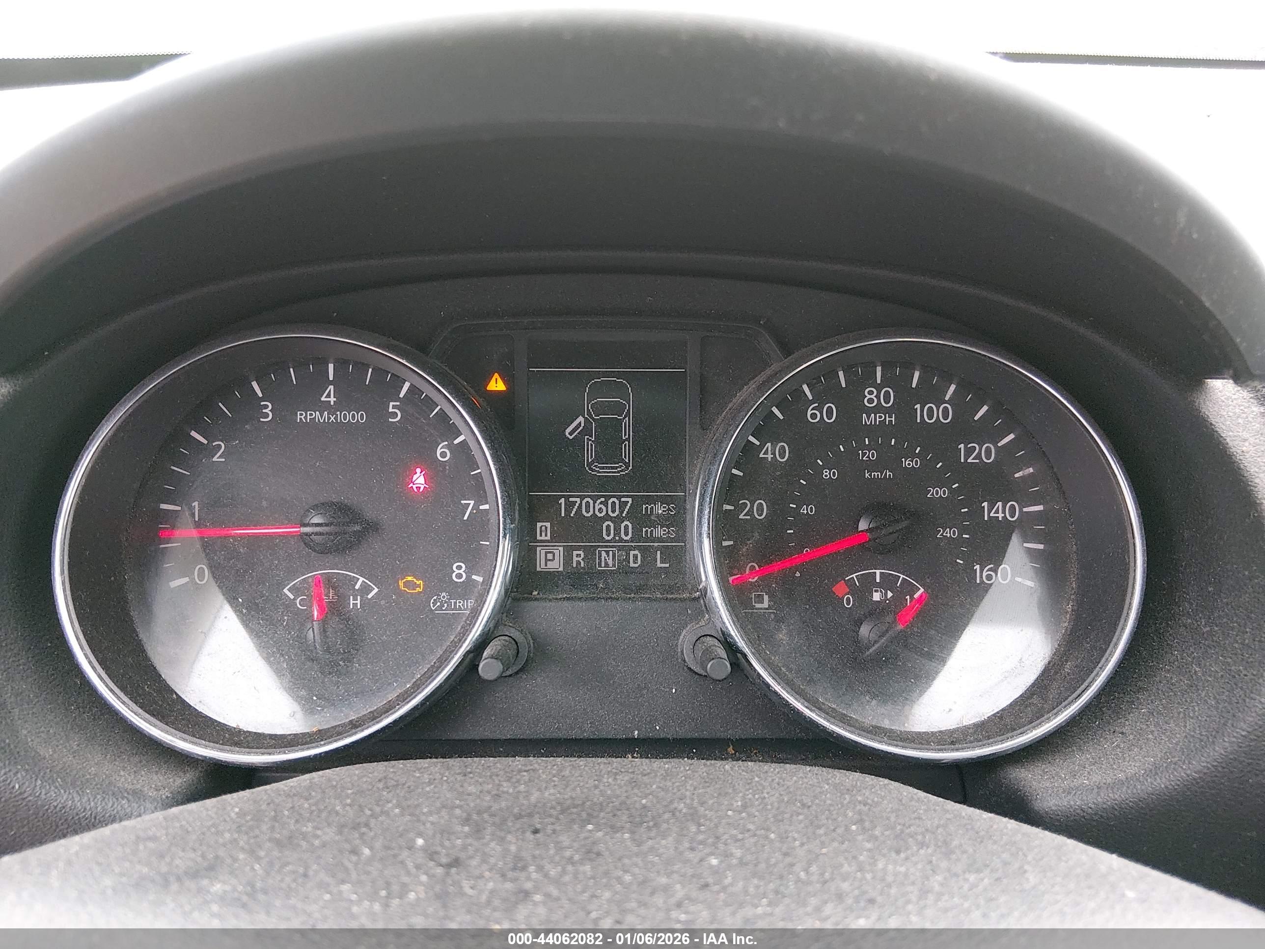 NISSAN ROGUE image 7