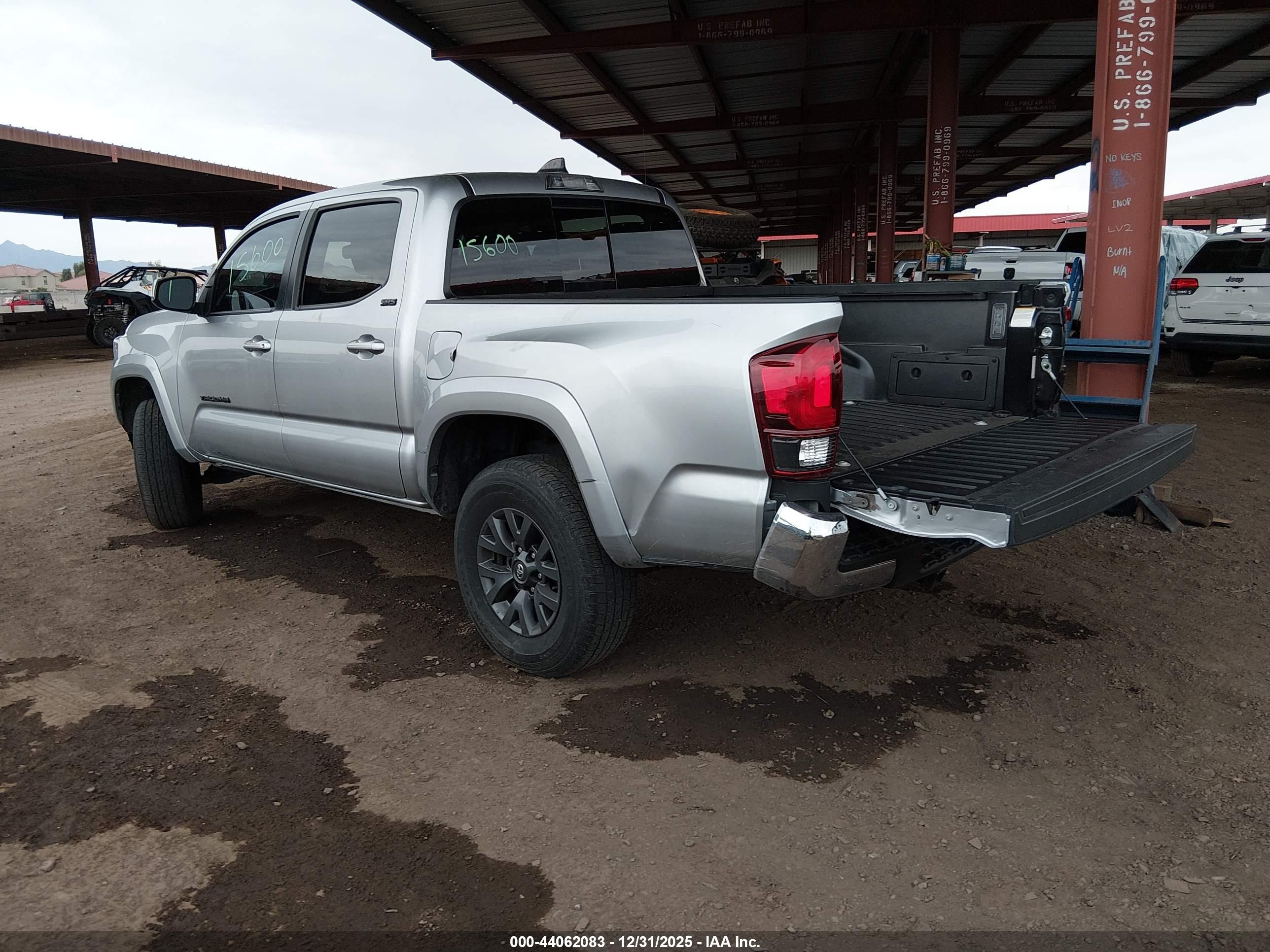 TOYOTA TACOMA image 3