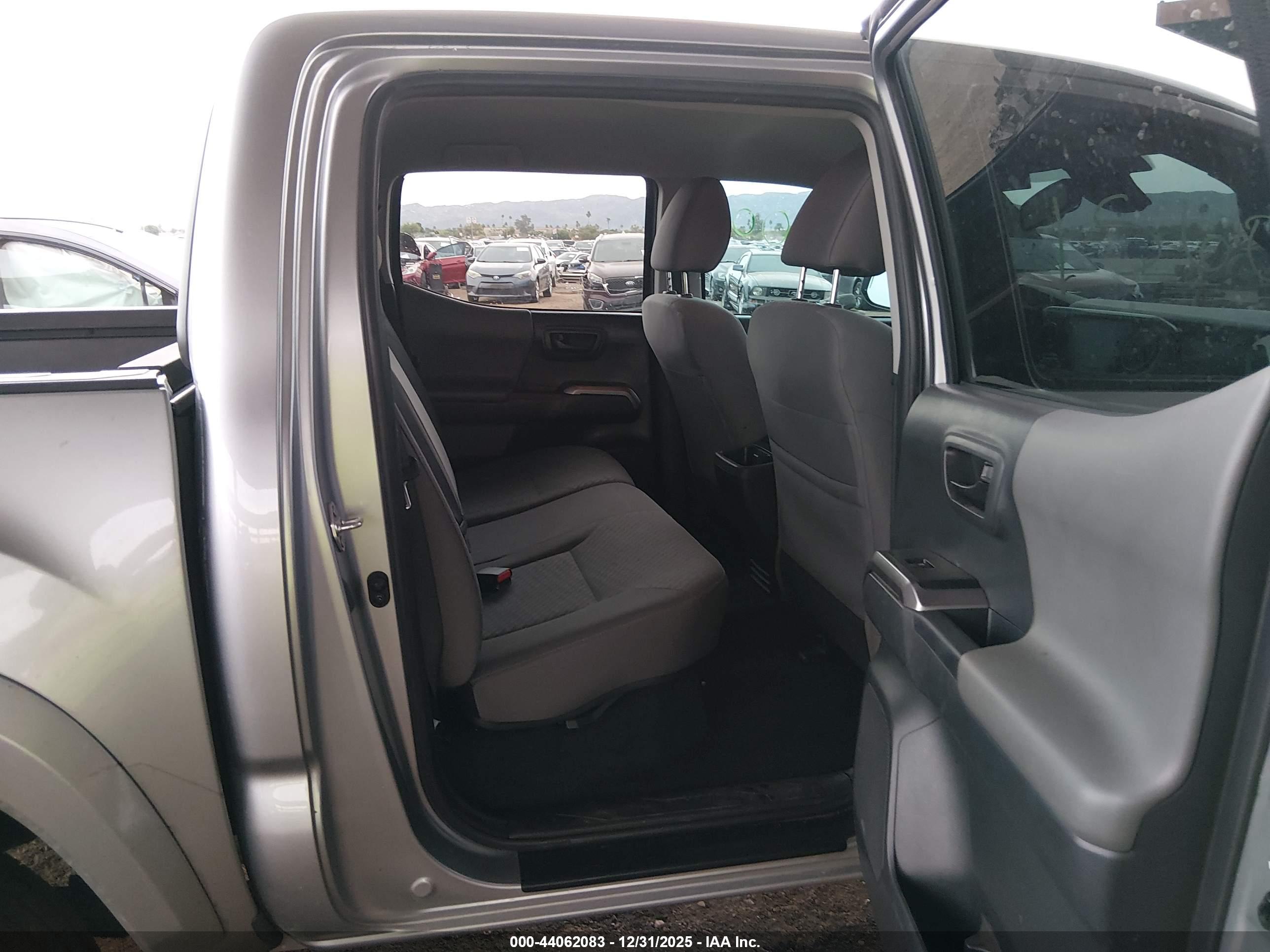 TOYOTA TACOMA image 8