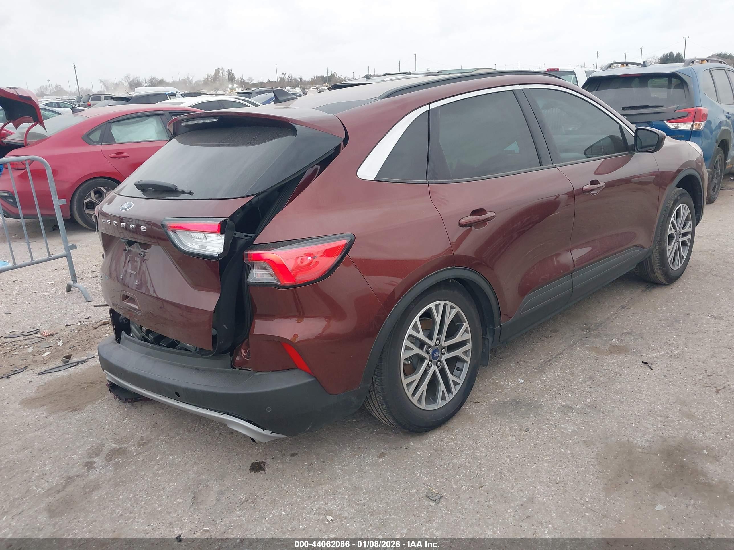 FORD ESCAPE image 4