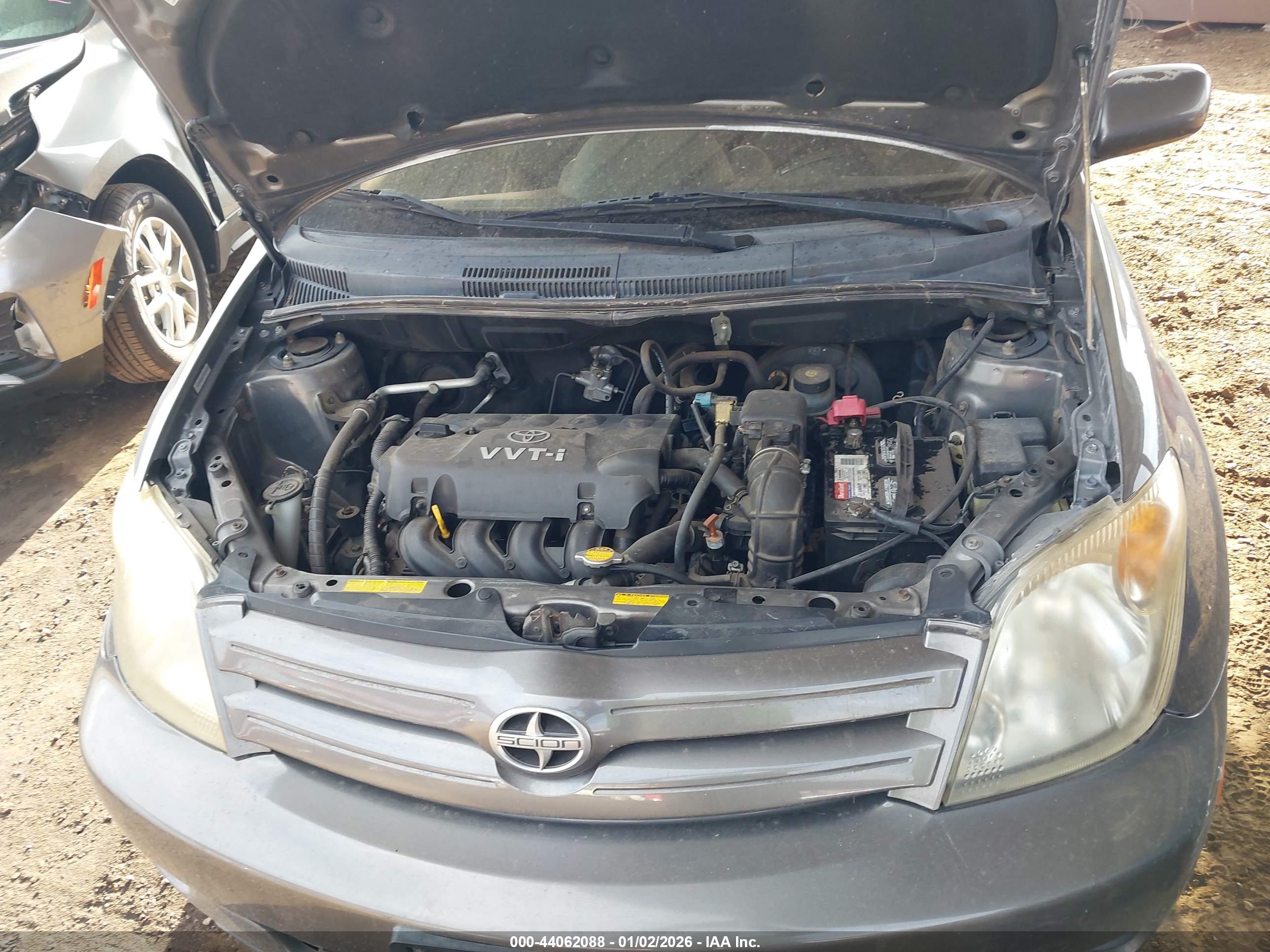SCION XA image 10