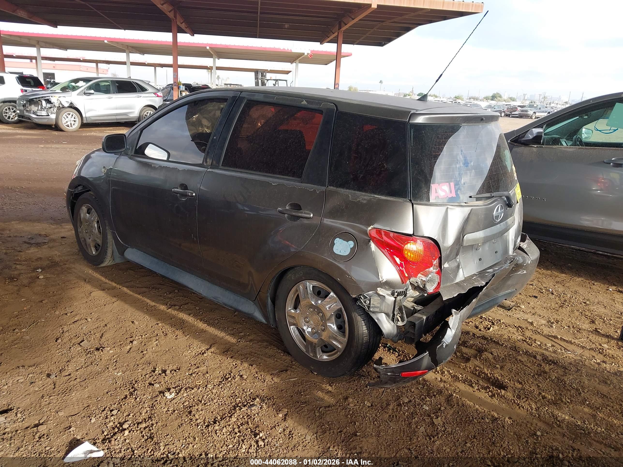 SCION XA image 3