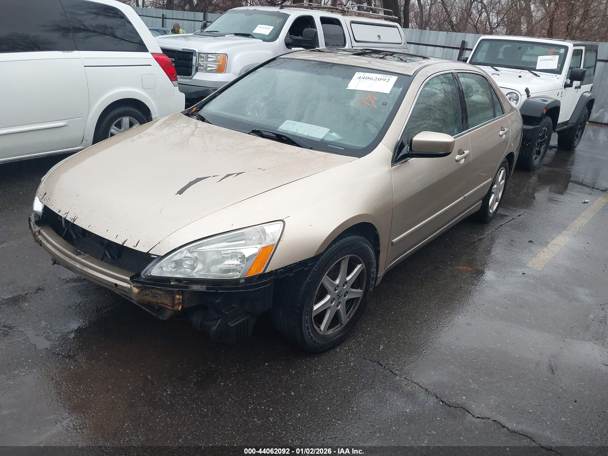 HONDA ACCORD image 2