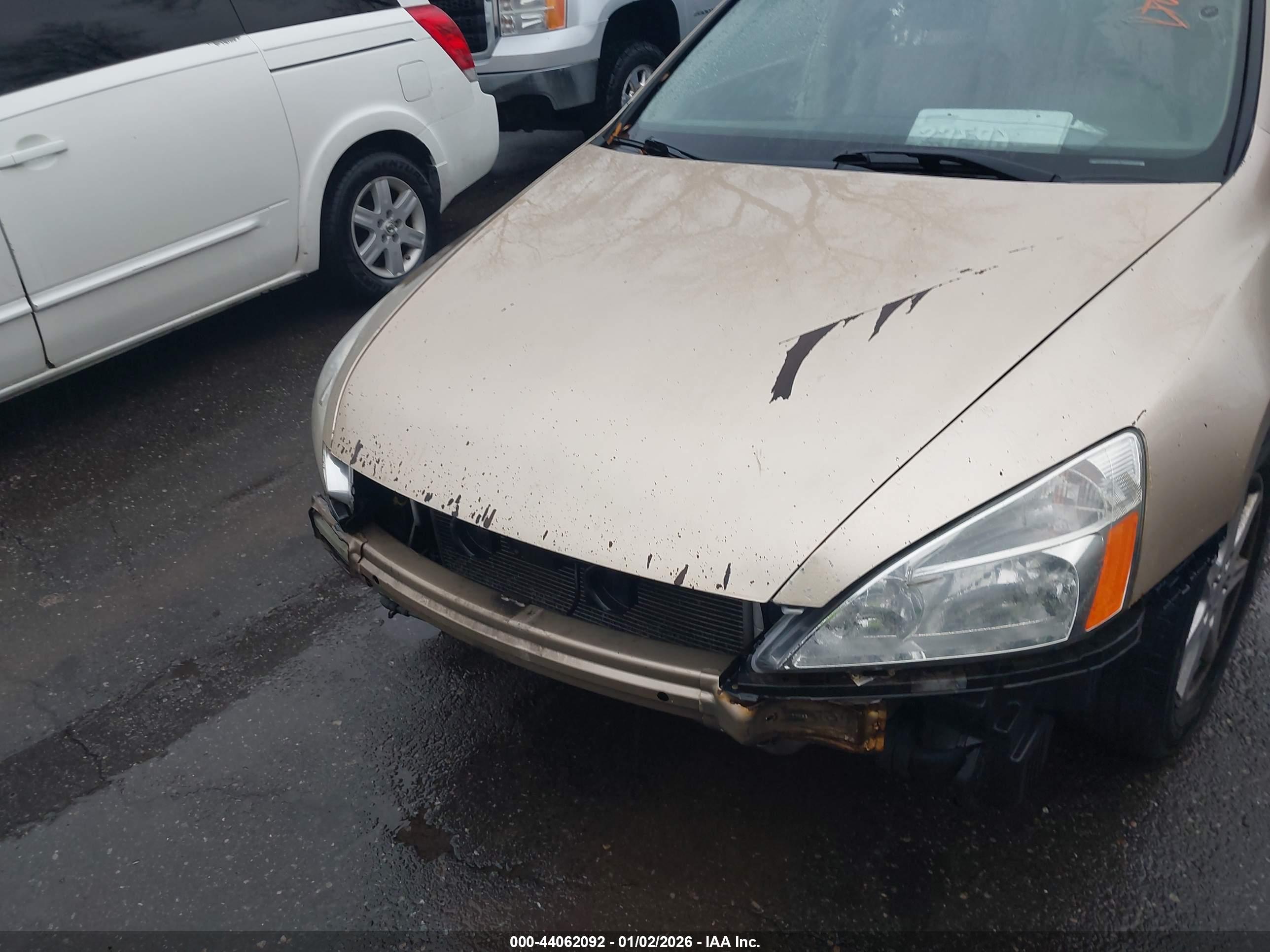 HONDA ACCORD image 6