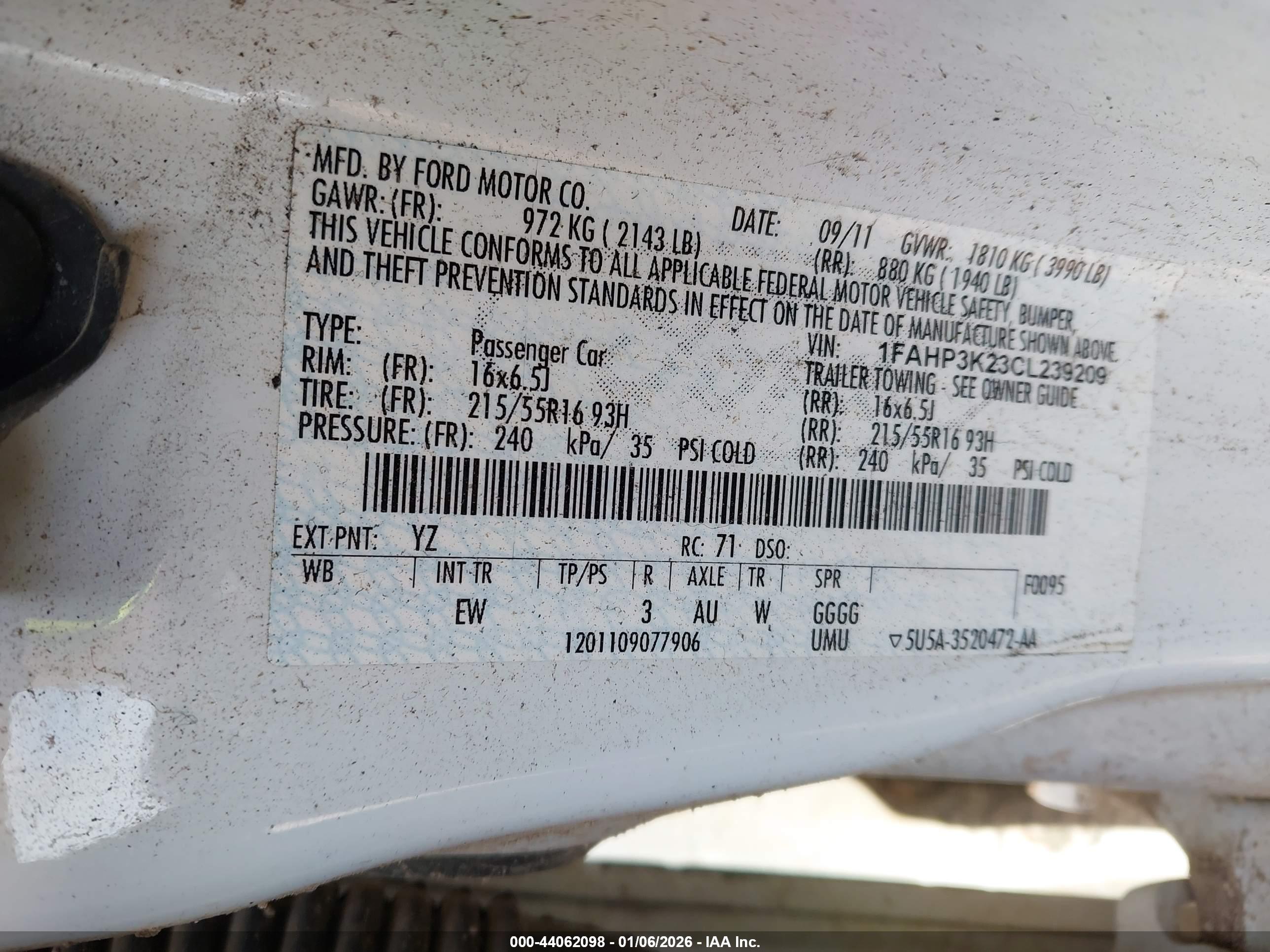 FORD FOCUS image 9