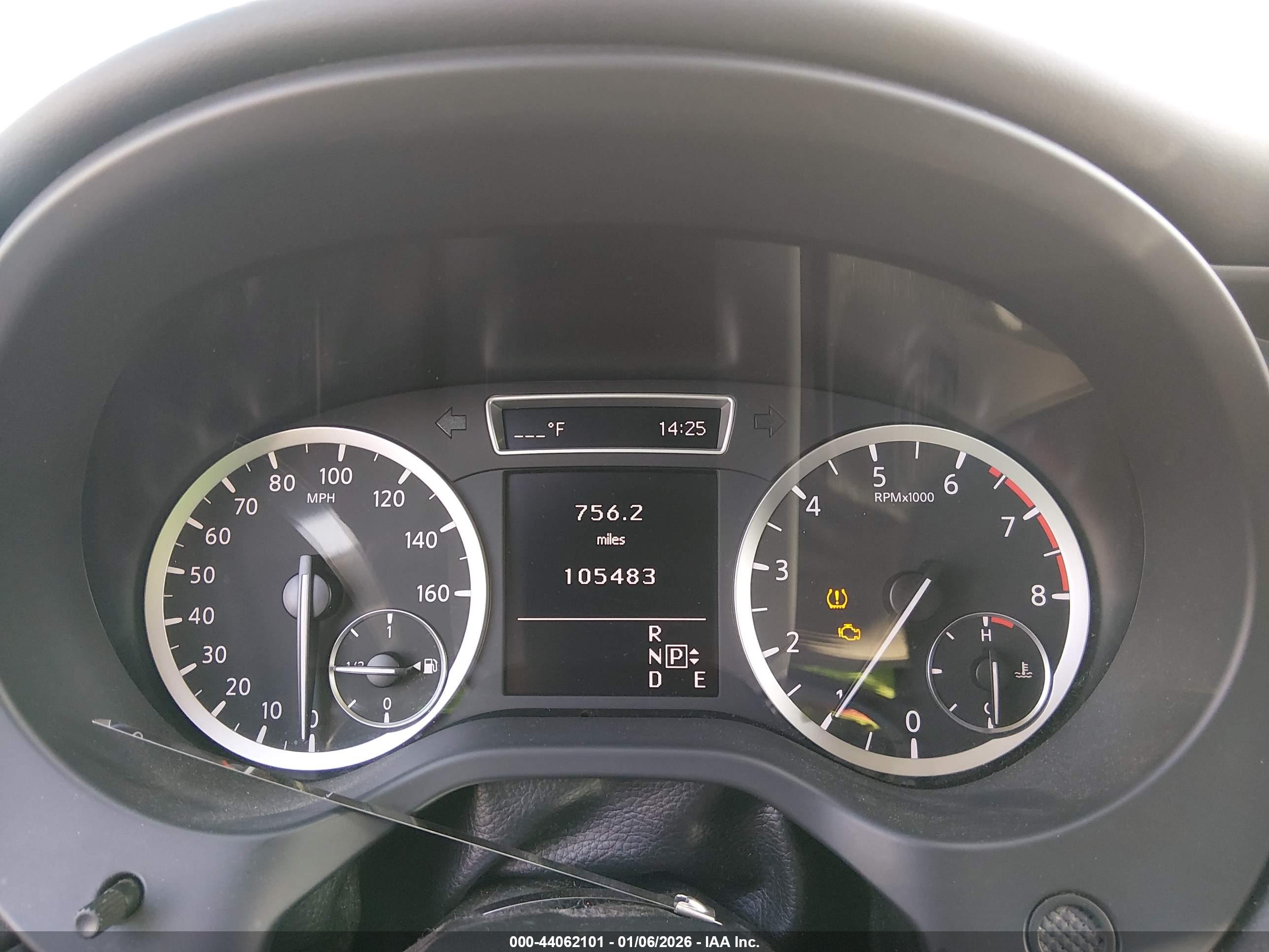 INFINITI QX30 image 7
