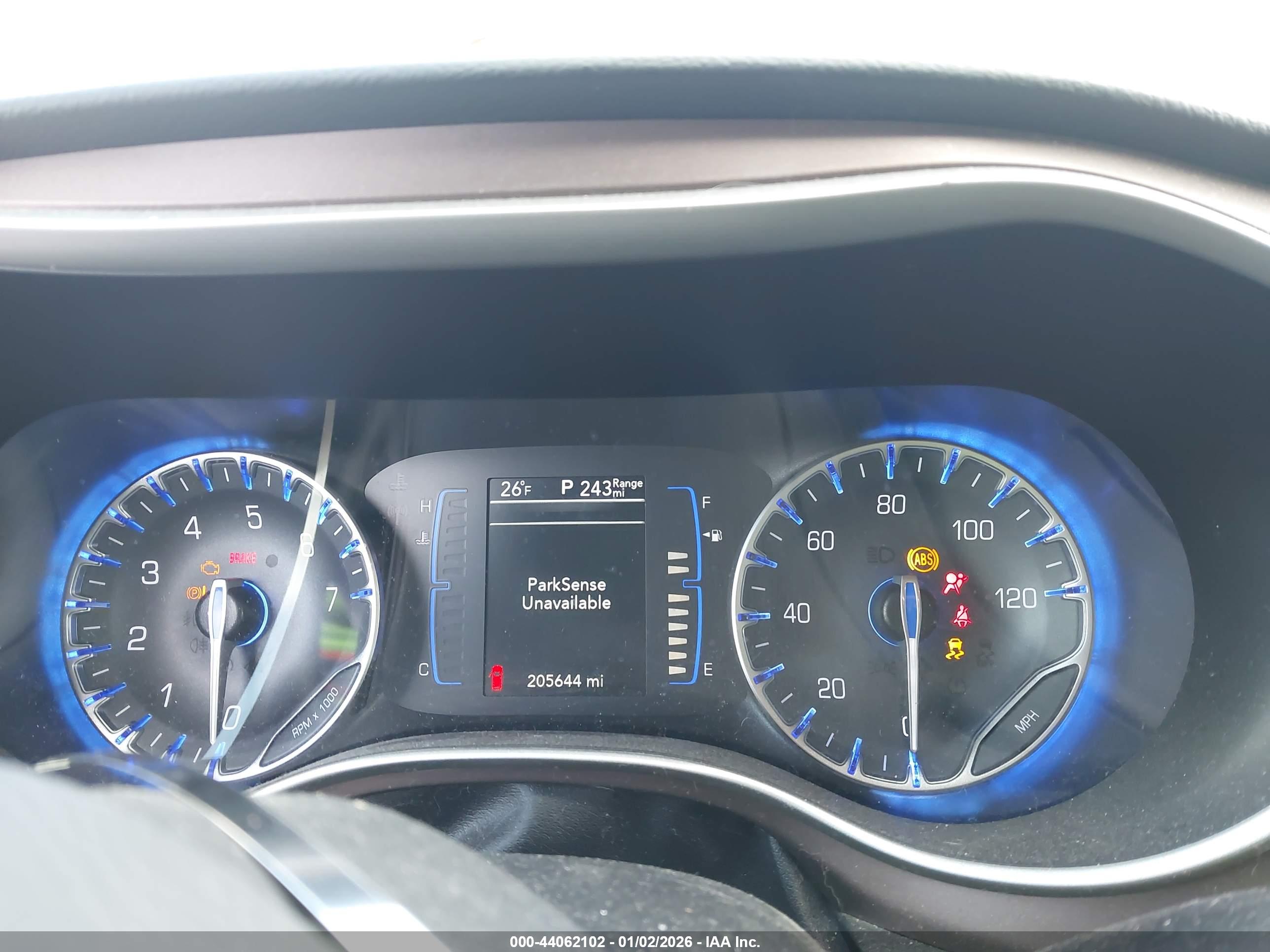 CHRYSLER PACIFICA image 7