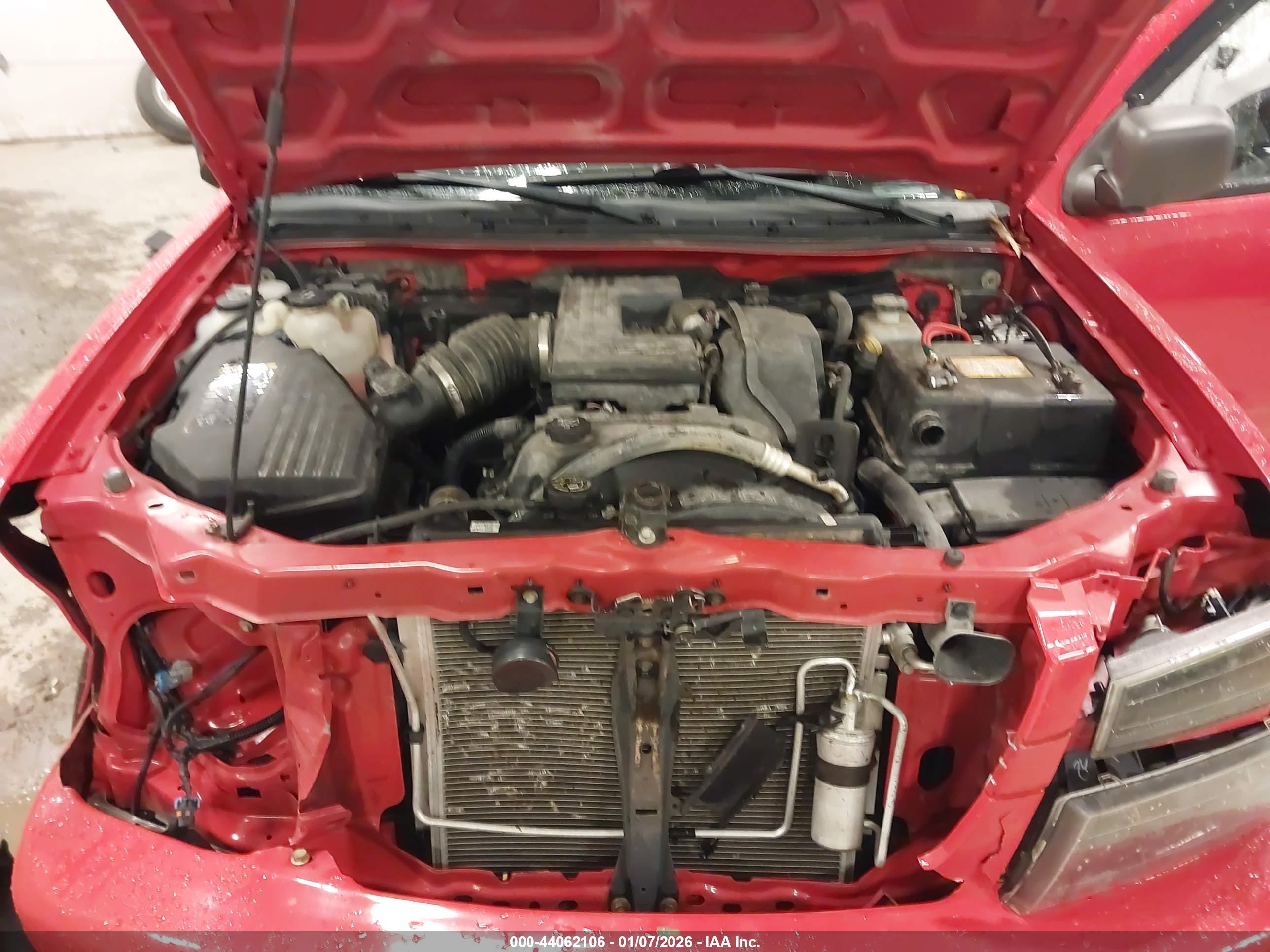 CHEVROLET COLORADO image 10