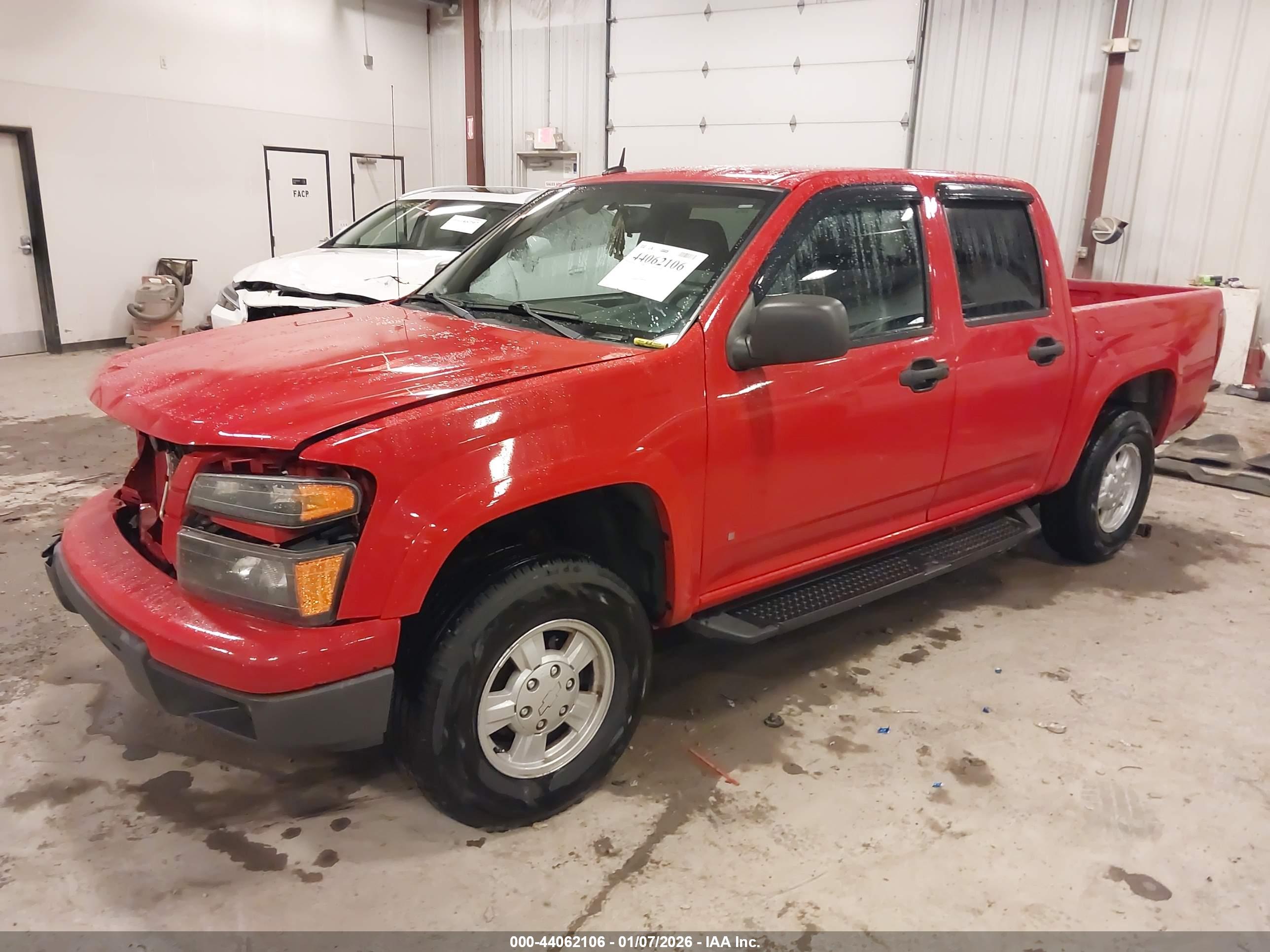CHEVROLET COLORADO image 2
