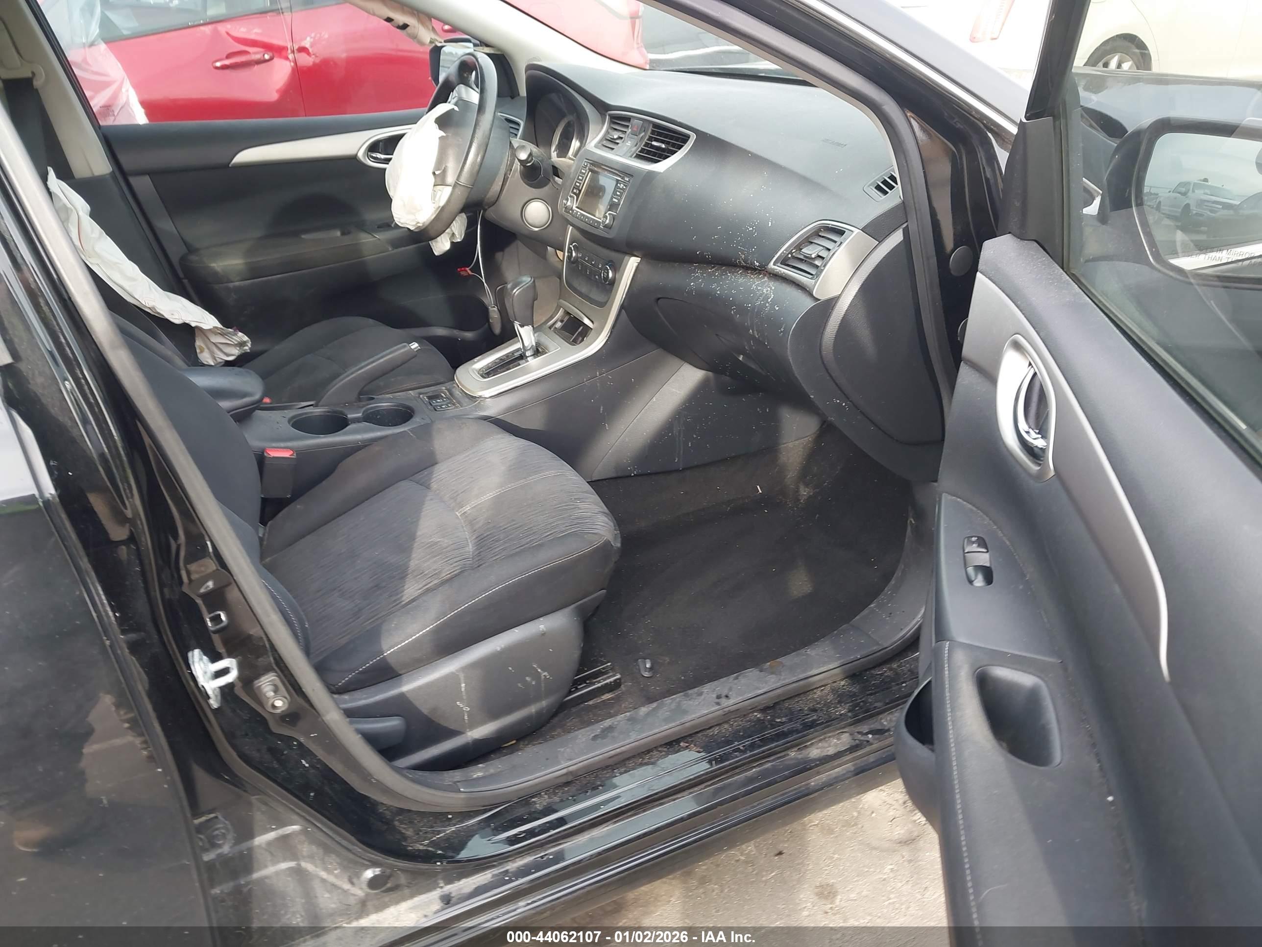 NISSAN SENTRA image 5