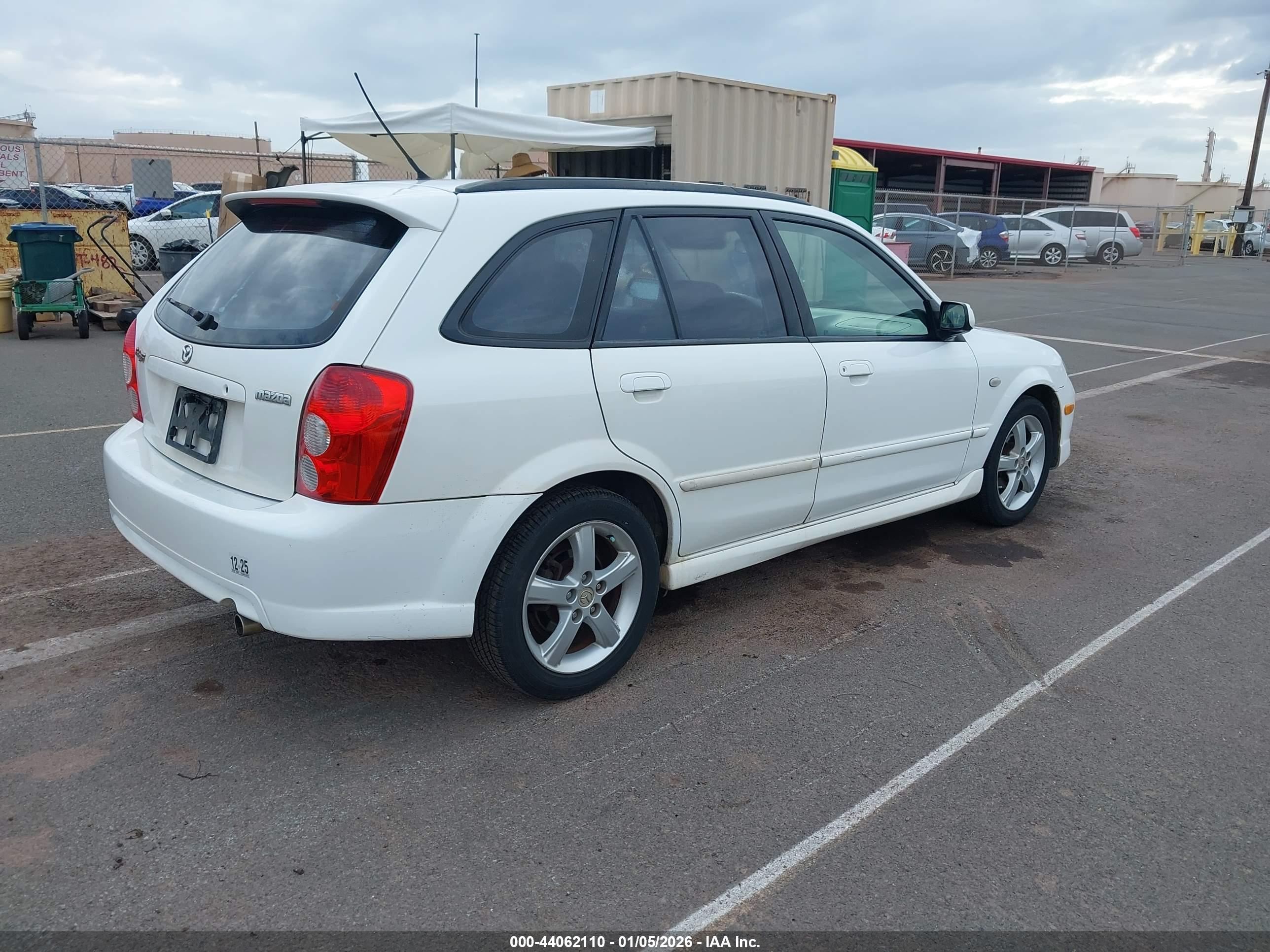 MAZDA PROTEGE5 image 4