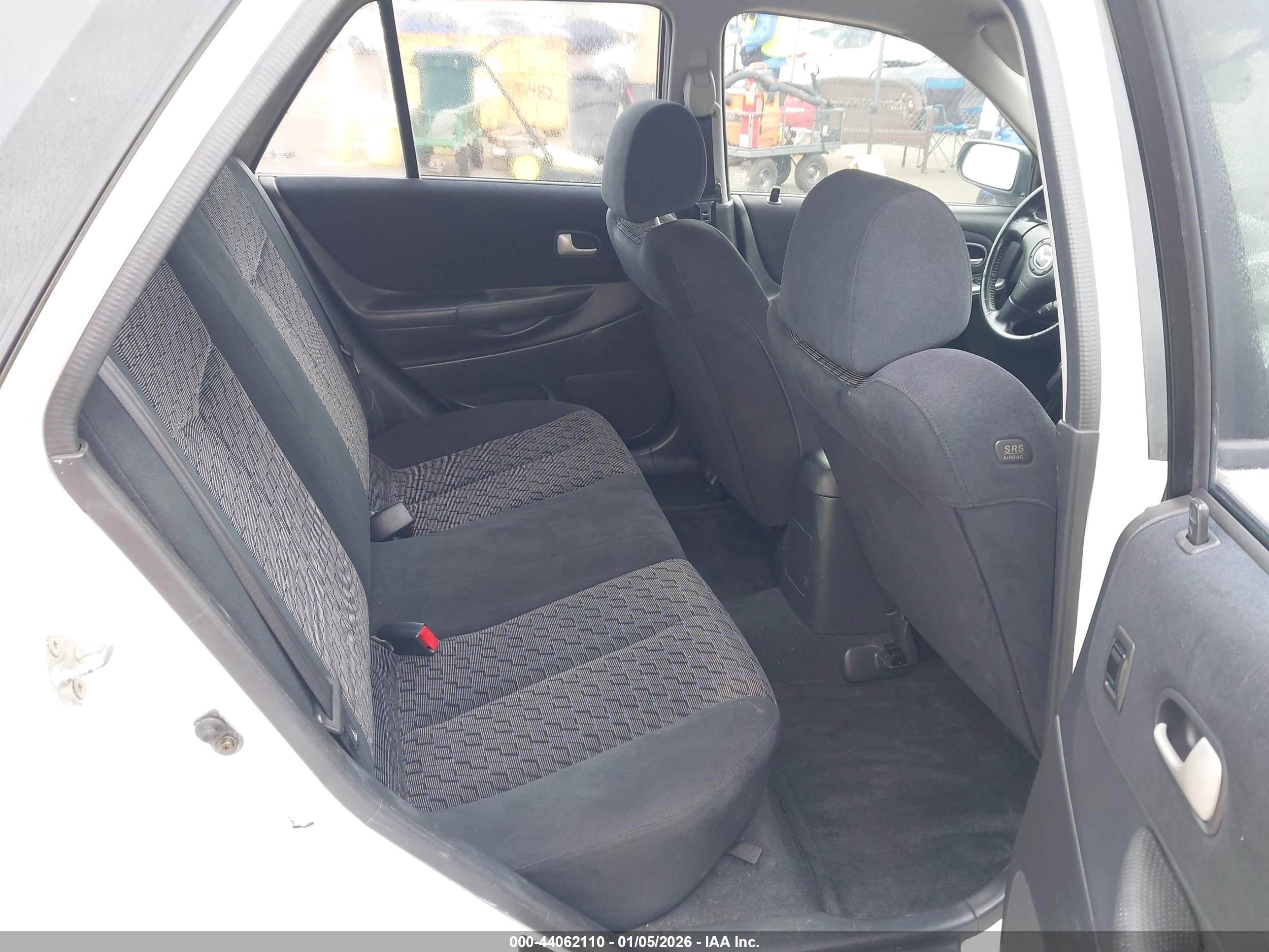 MAZDA PROTEGE5 image 8