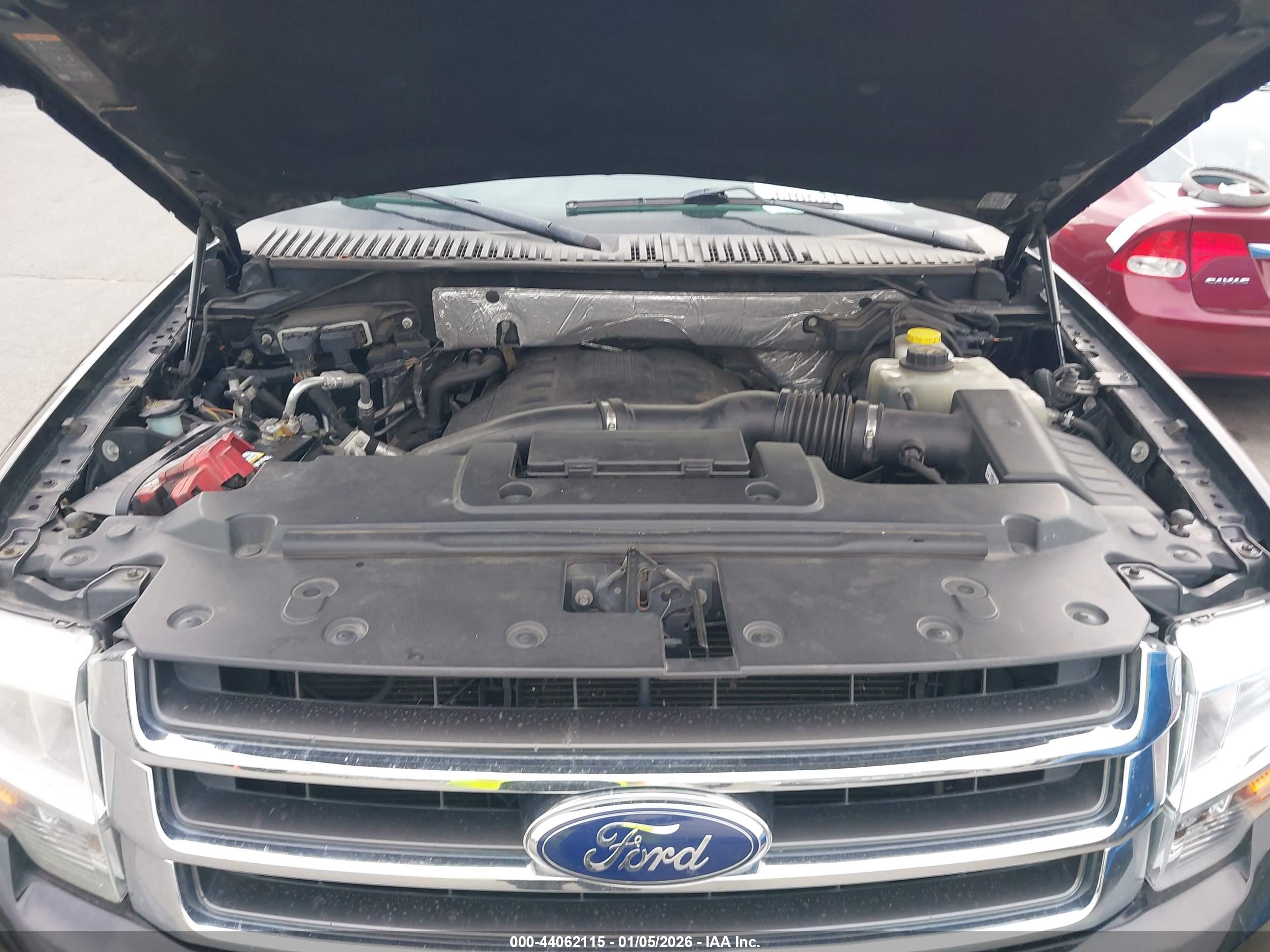 FORD EXPEDITION image 10