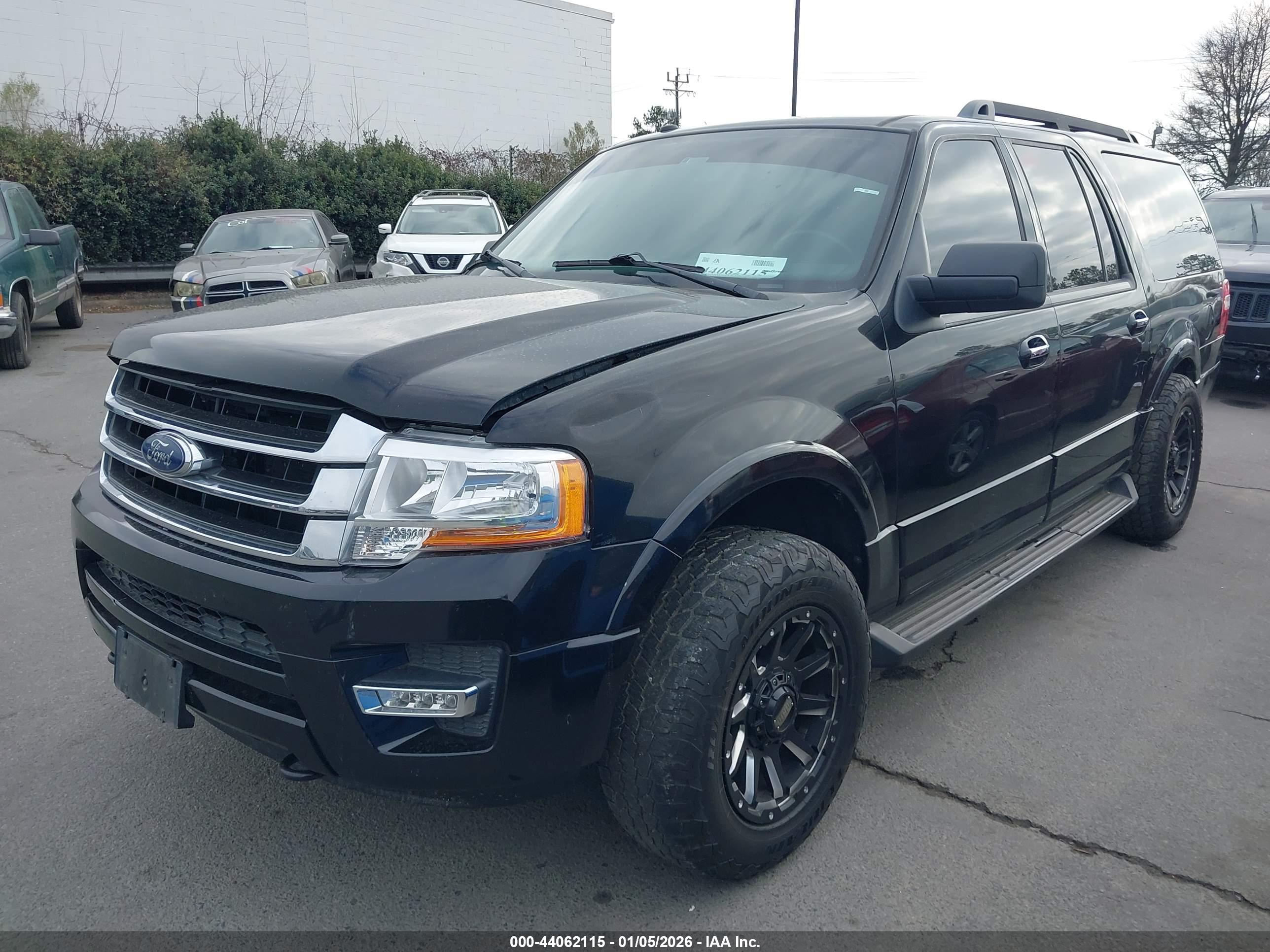FORD EXPEDITION image 2