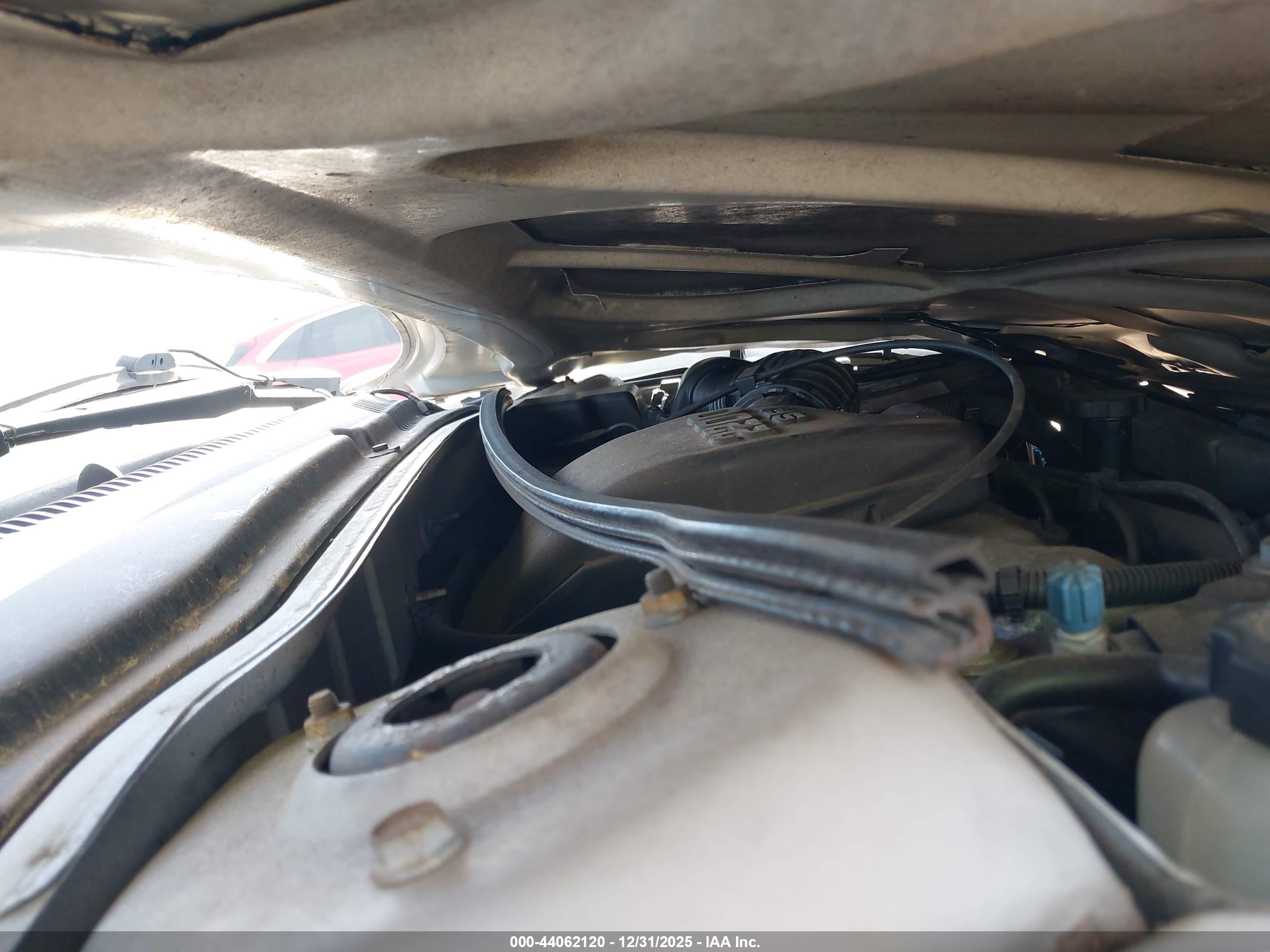 PONTIAC SUNFIRE image 10