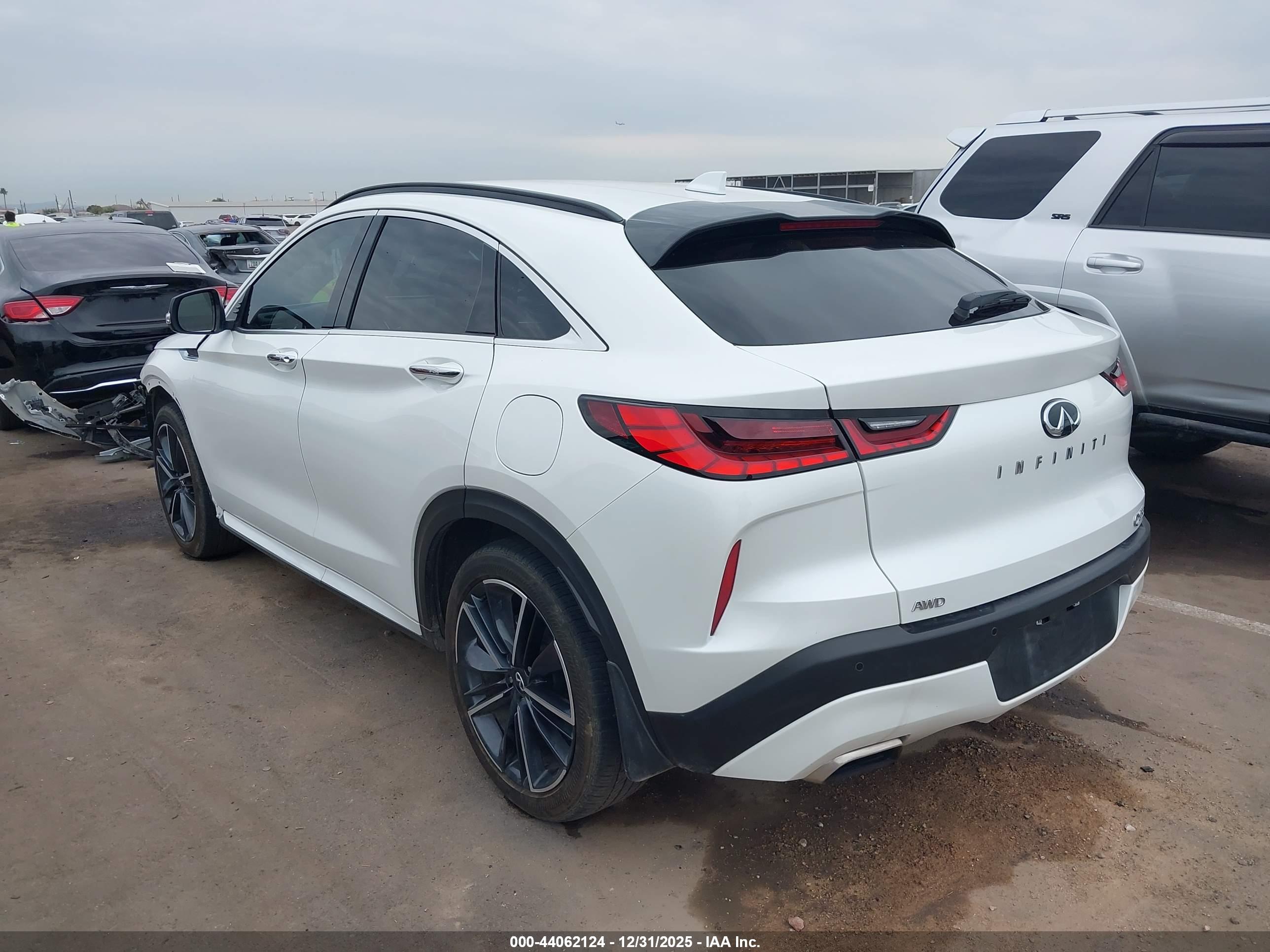 INFINITI QX55 image 3