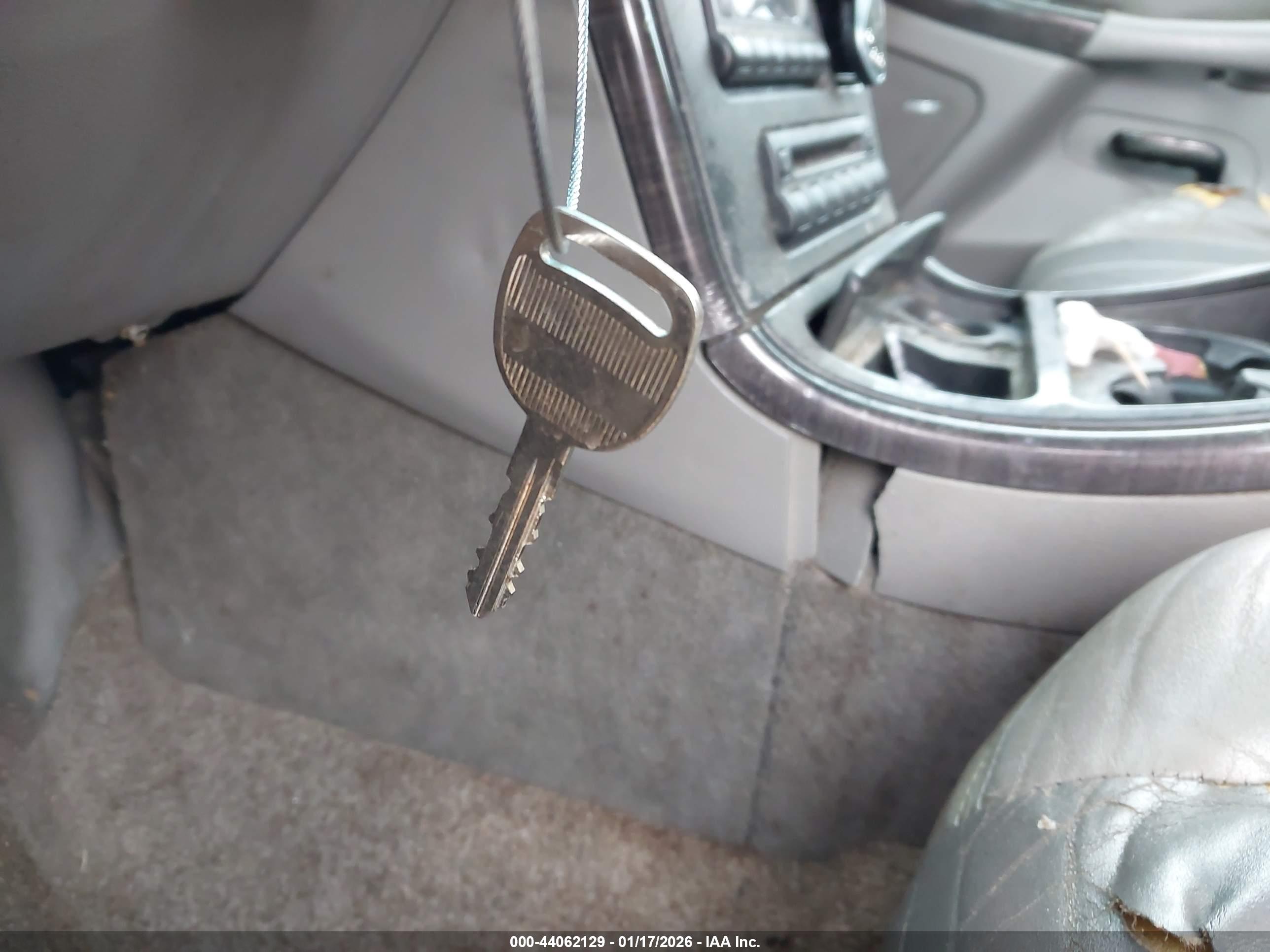 GMC YUKON image 11