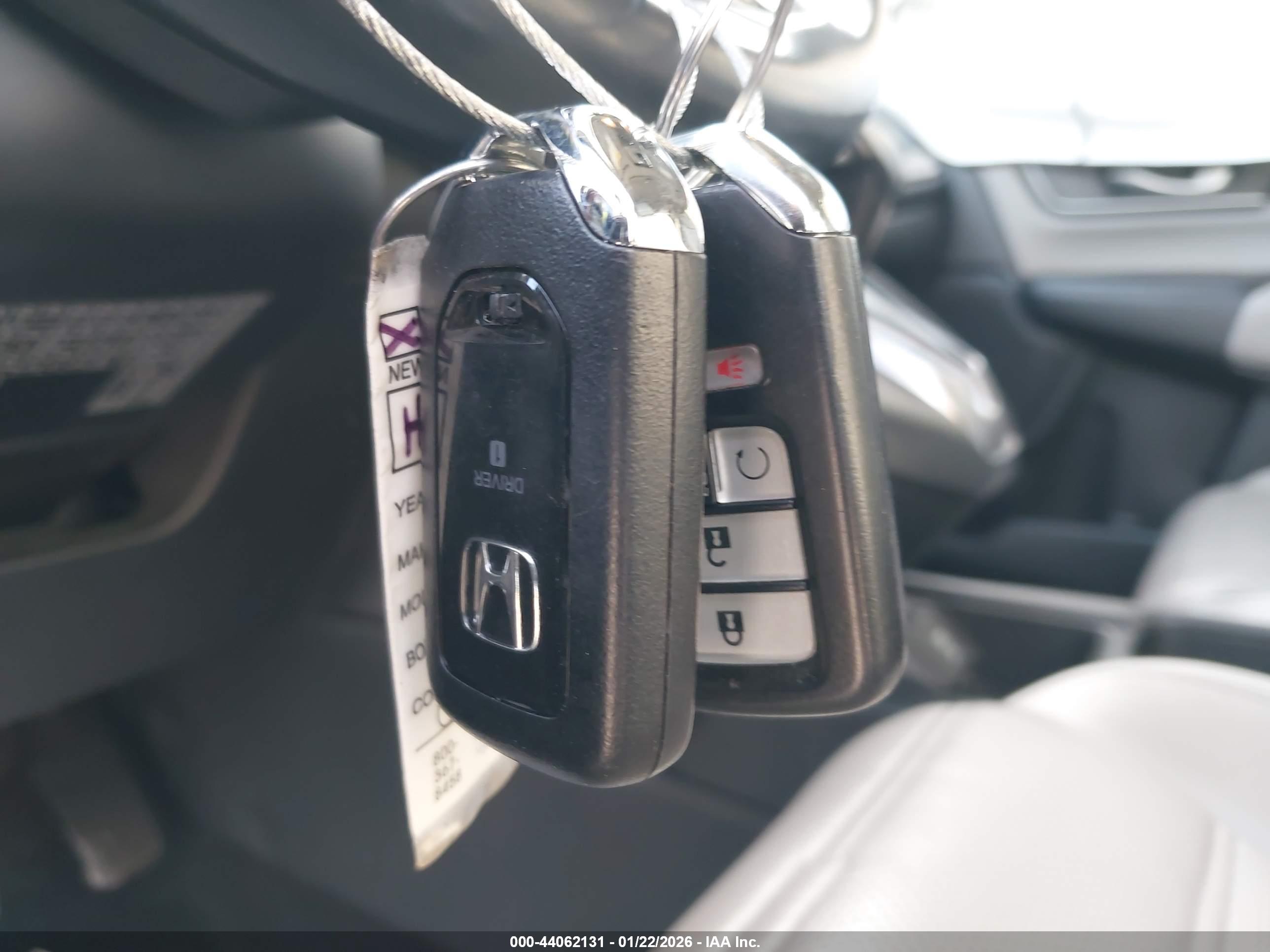 HONDA CR-V image 11