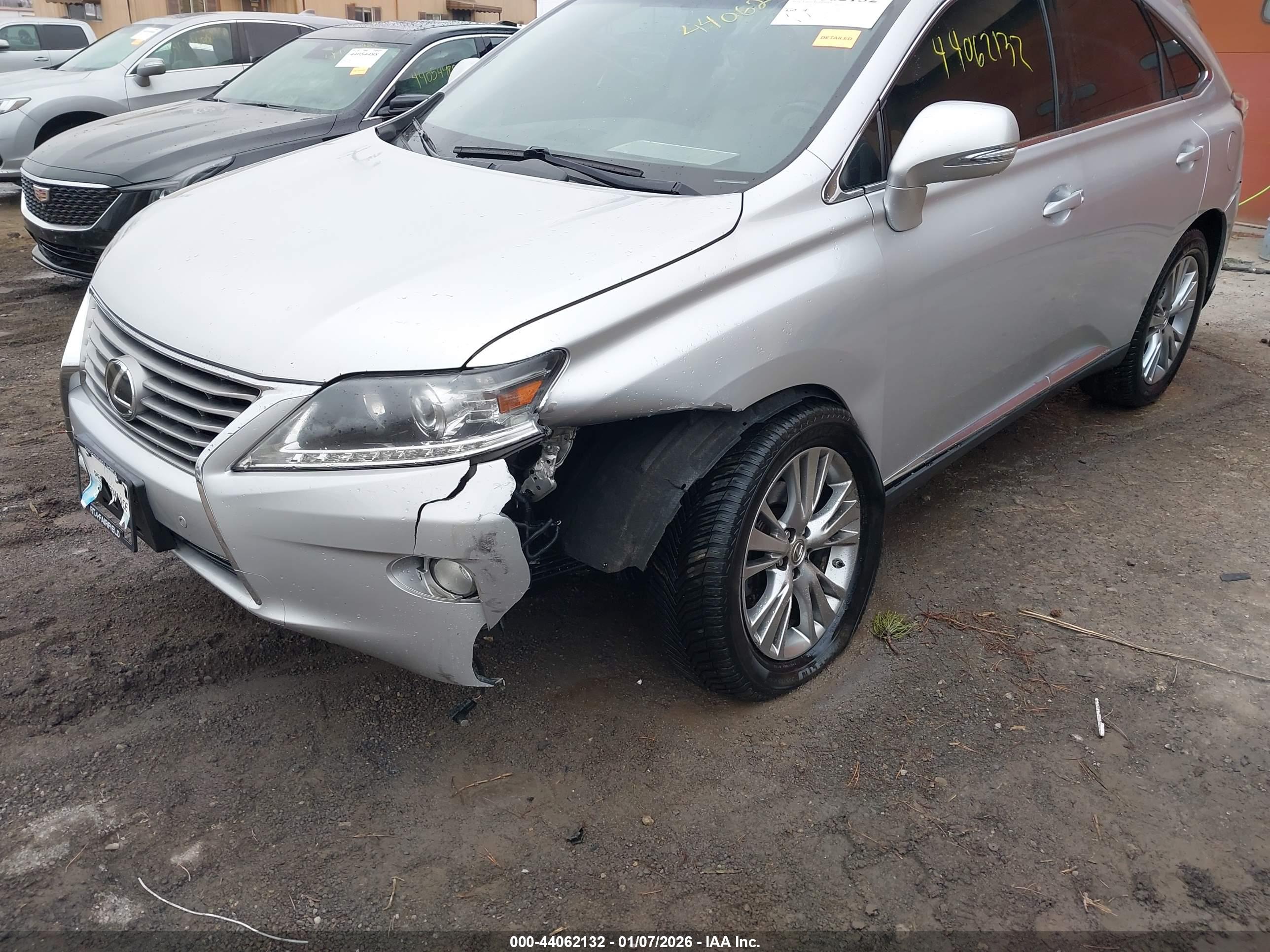 LEXUS RX image 6