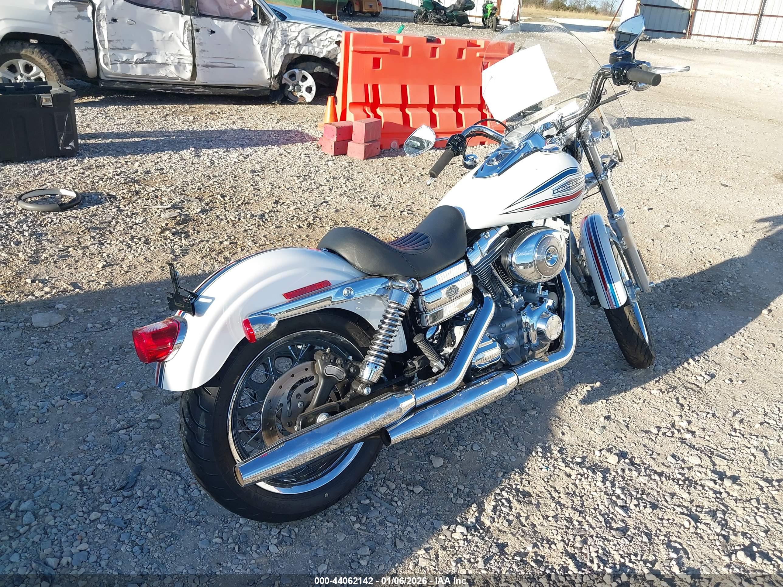 HARLEY-DAVIDSON FXDI35 image 4