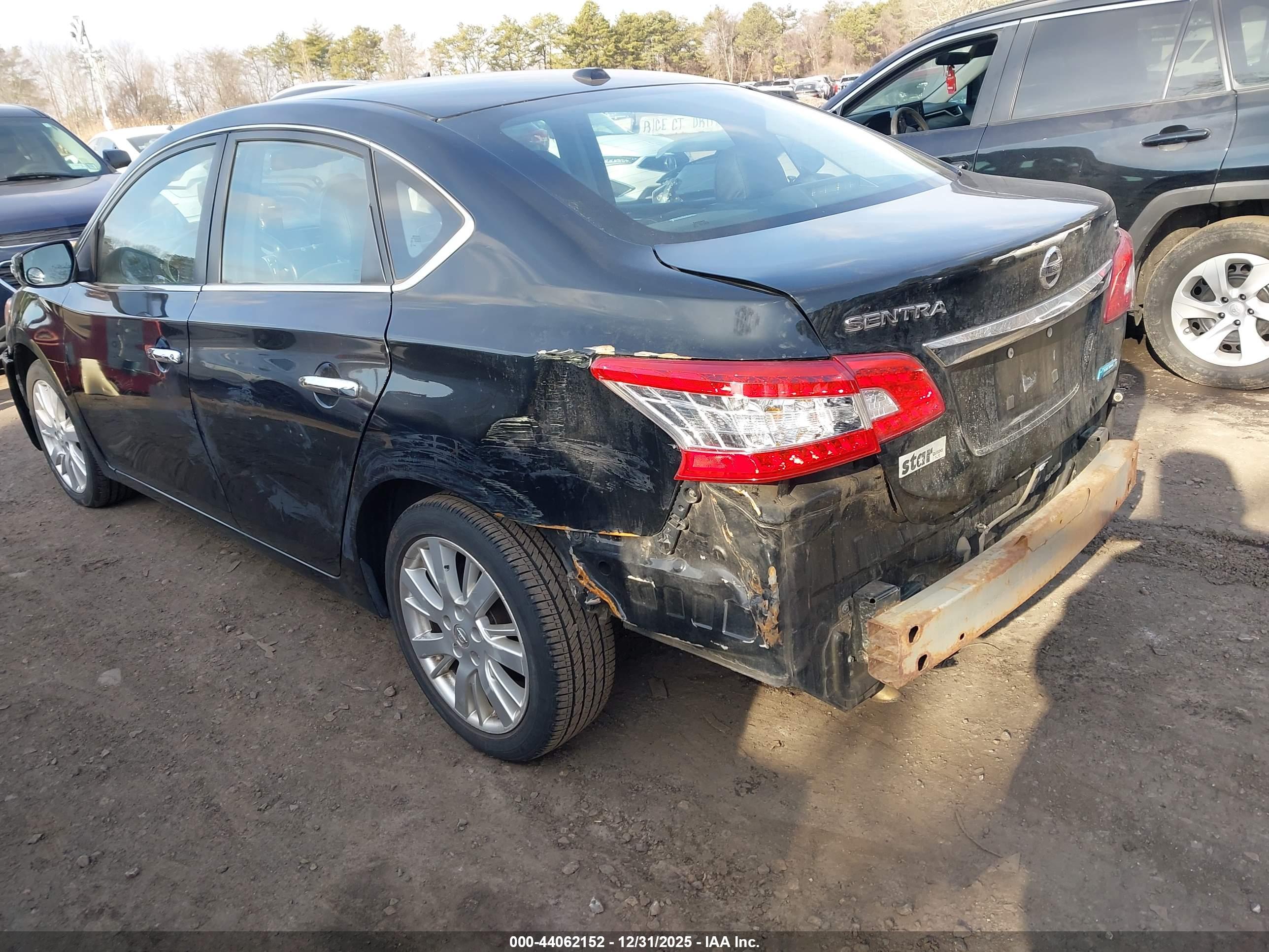 NISSAN SENTRA image 6