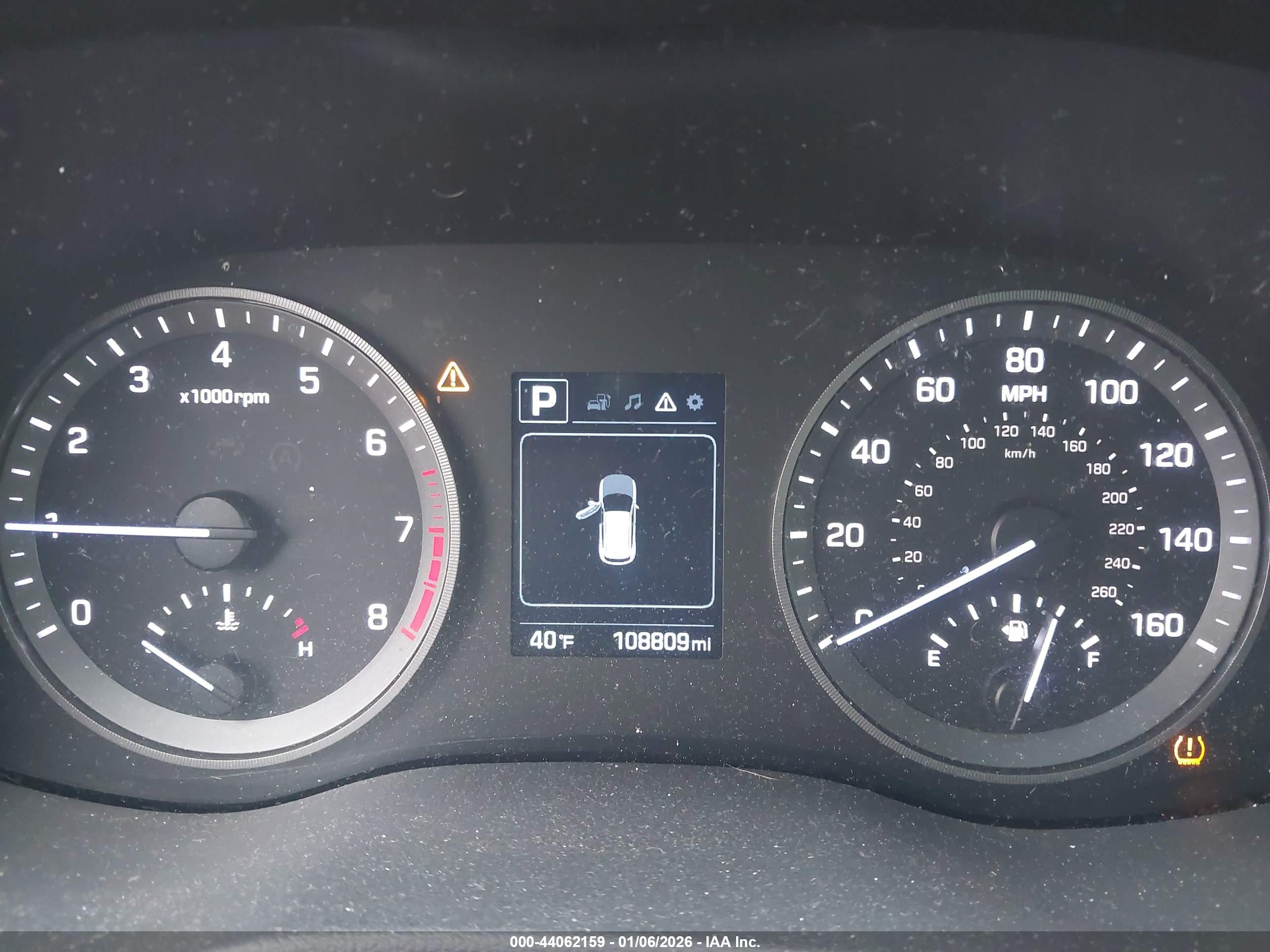 HYUNDAI TUCSON image 7