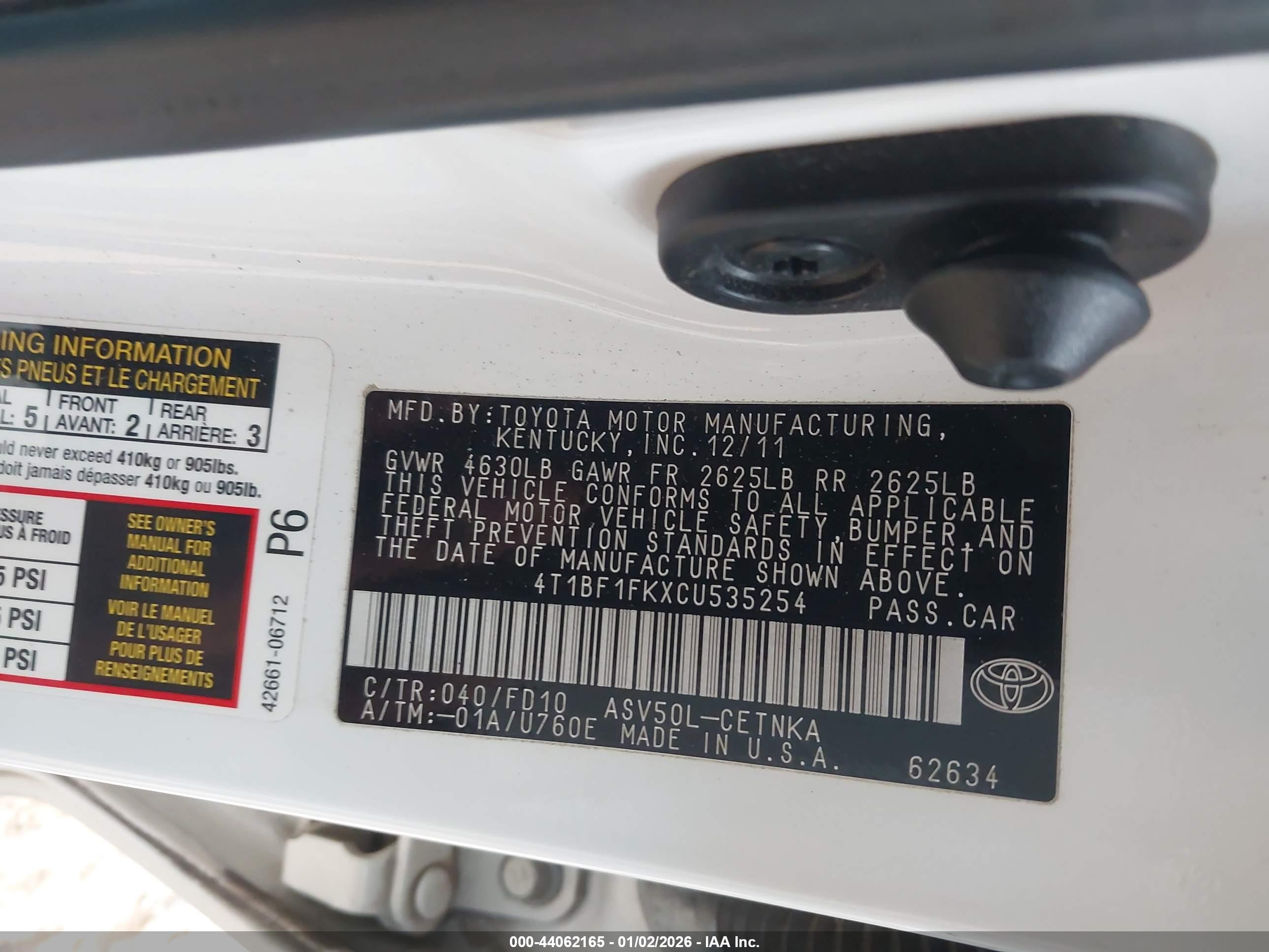 TOYOTA CAMRY image 9