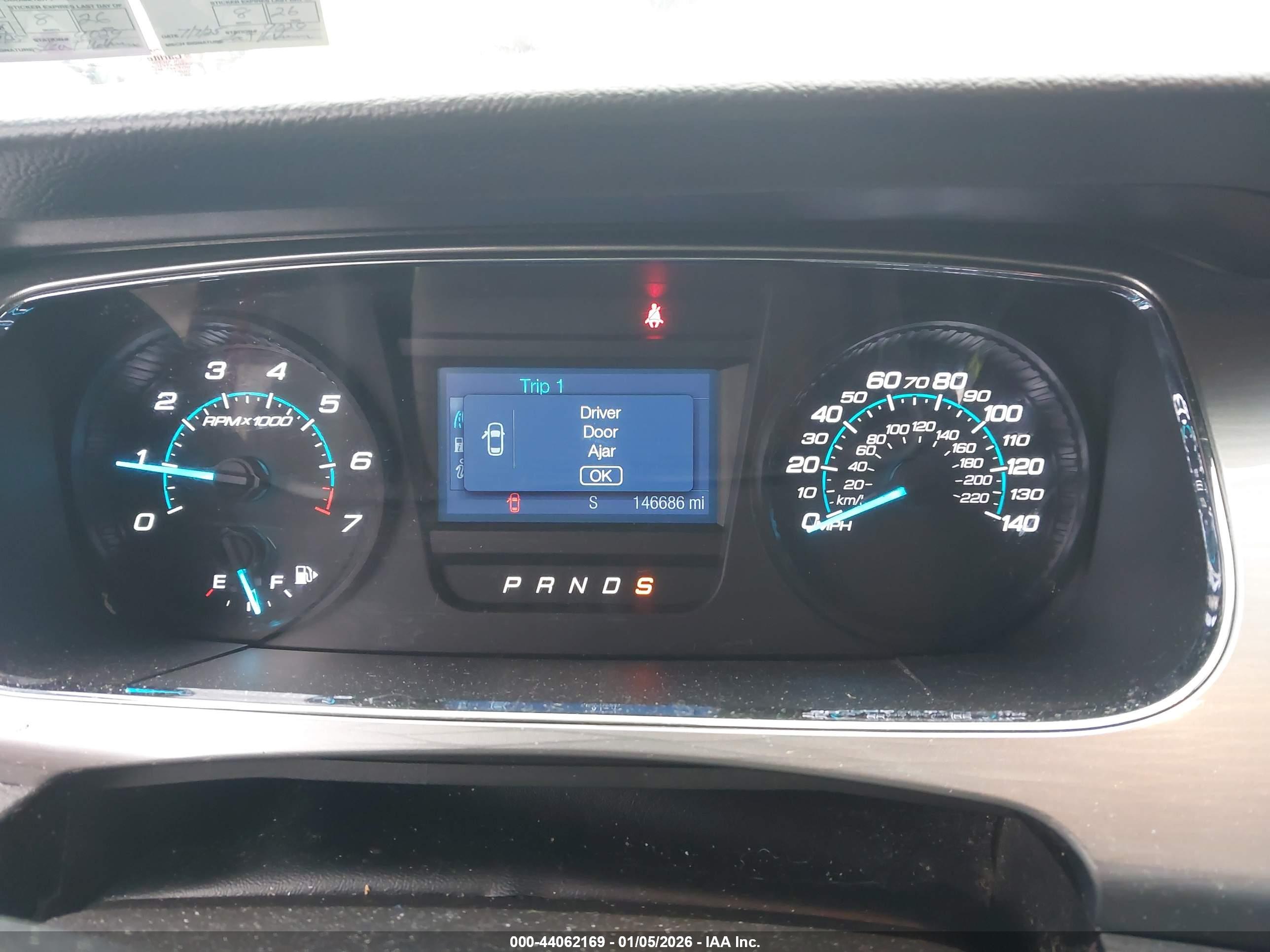 FORD TAURUS image 7