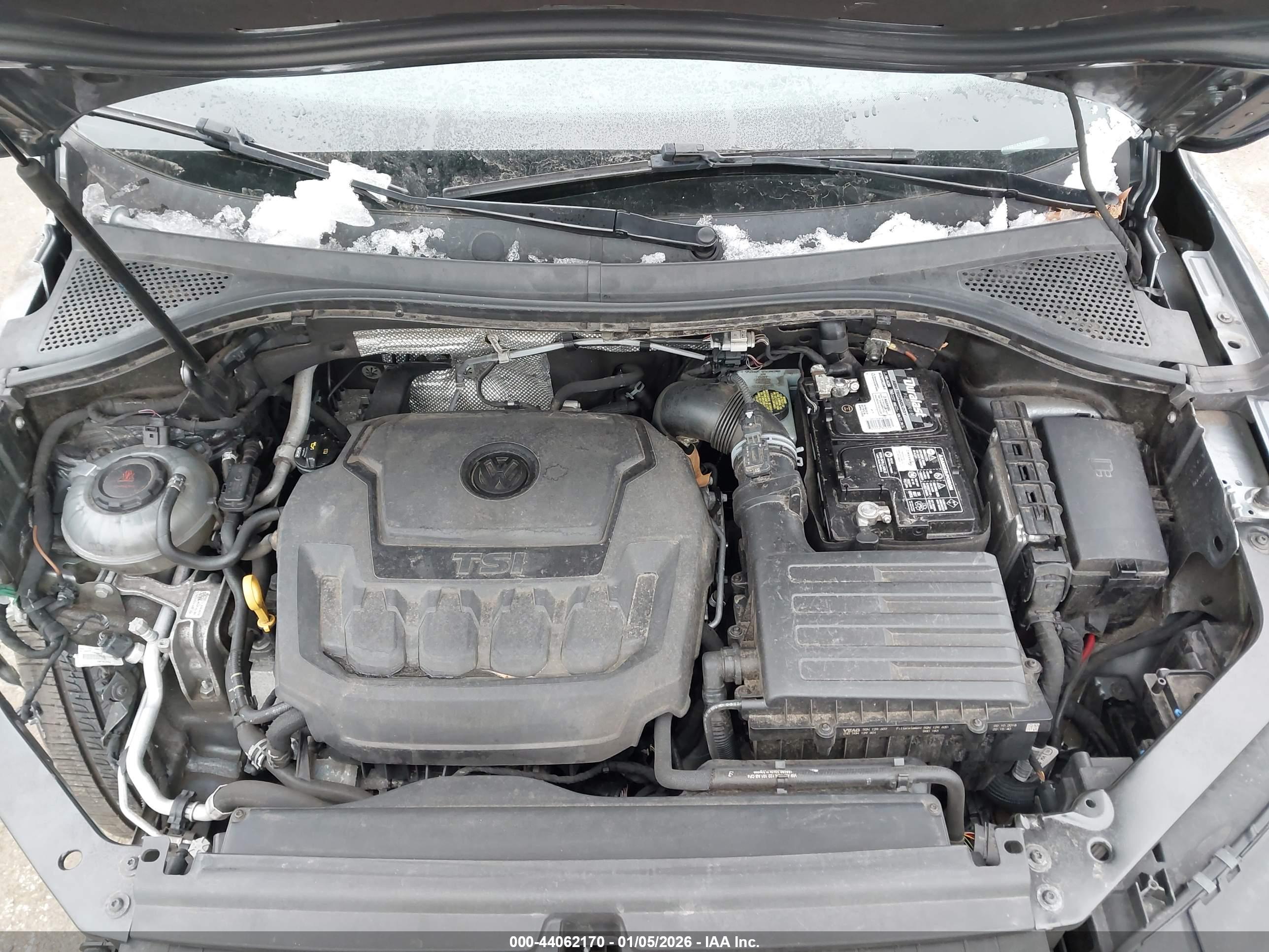 VOLKSWAGEN TIGUAN image 10