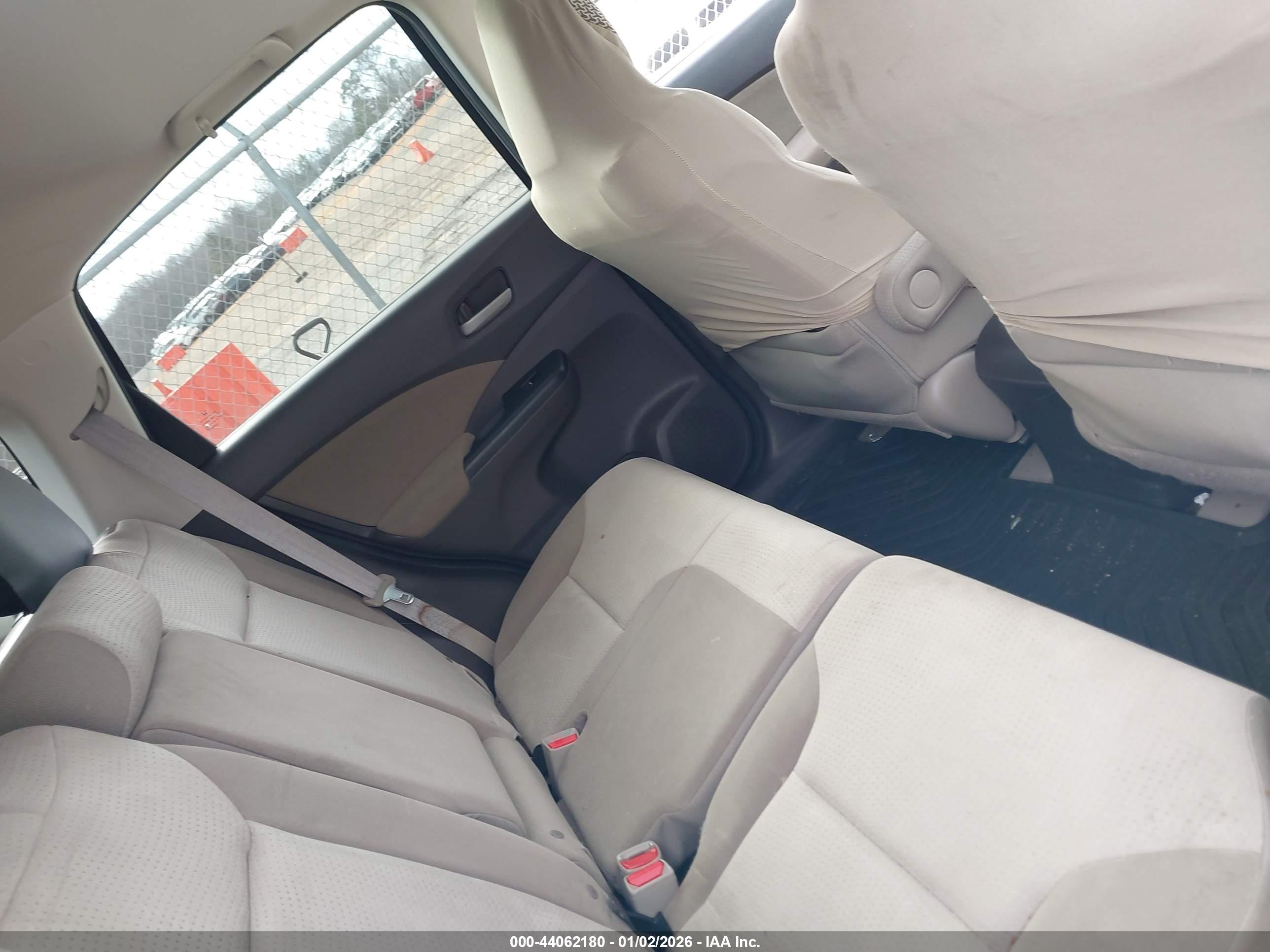 HONDA CR-V image 8