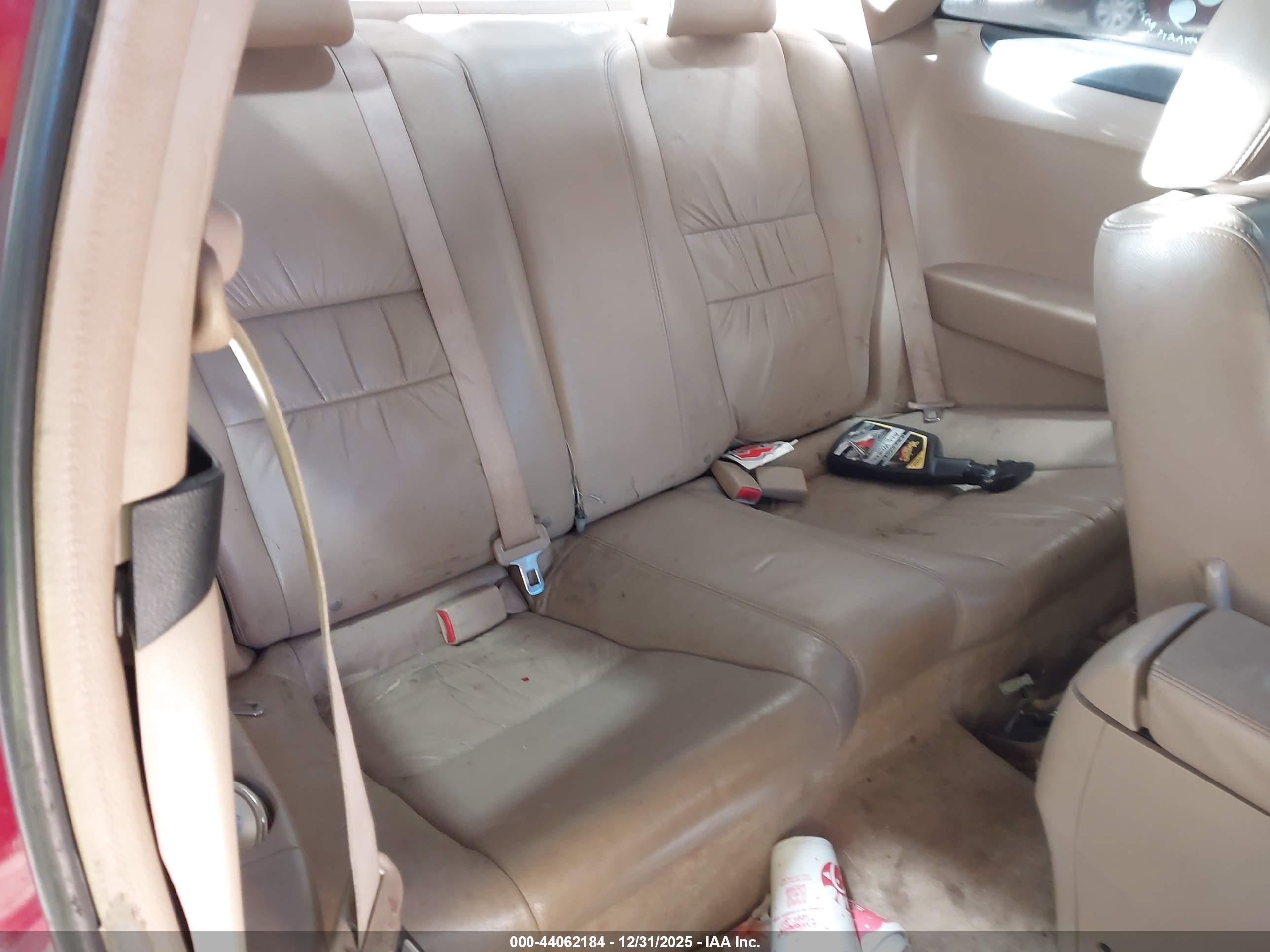 HONDA ACCORD image 8