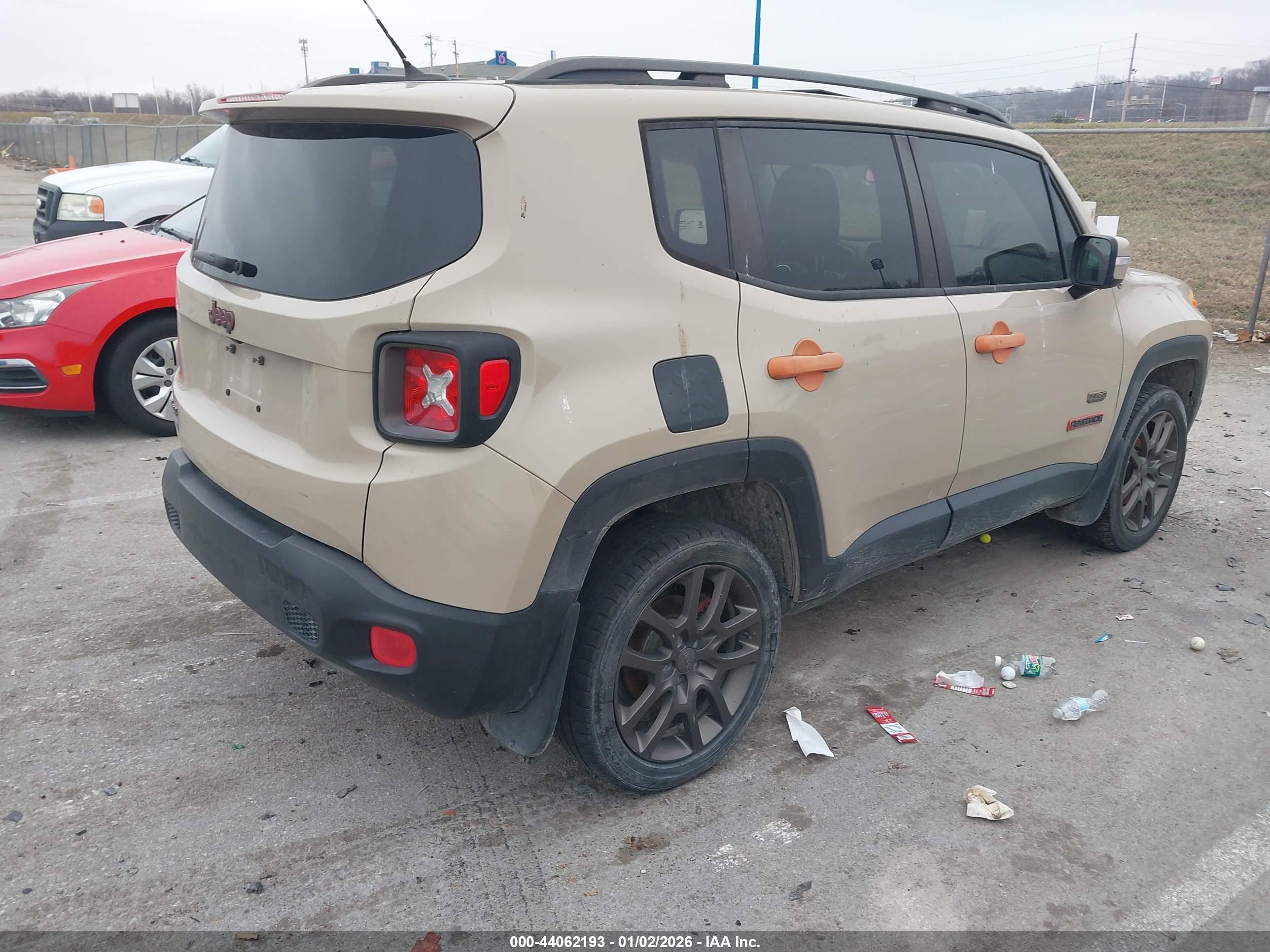 JEEP RENEGADE image 4