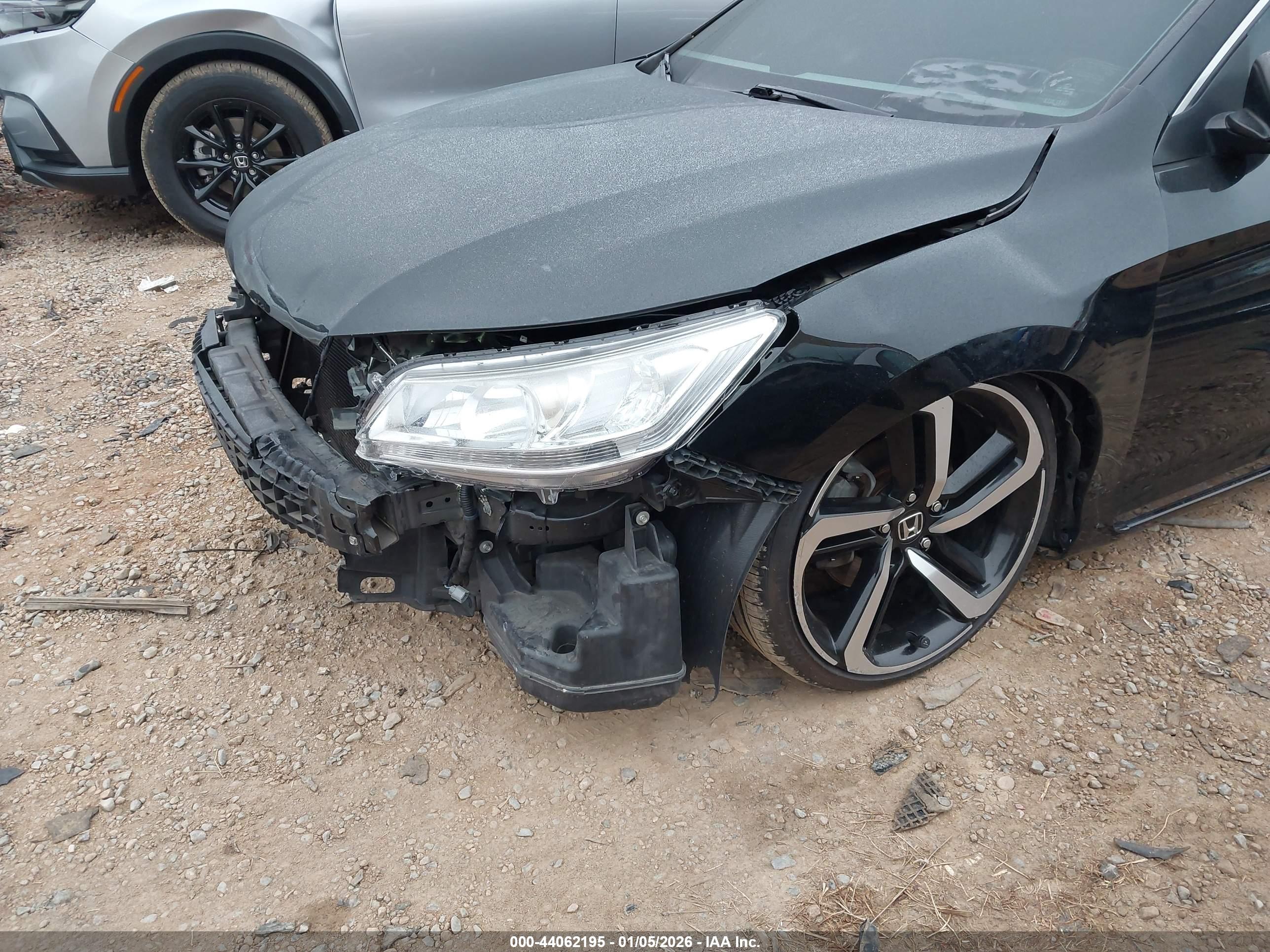 HONDA ACCORD image 6