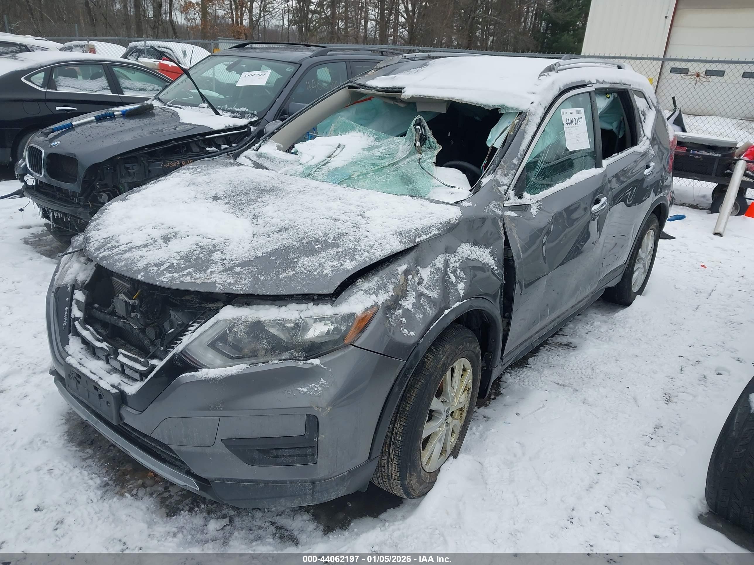 NISSAN ROGUE image 6
