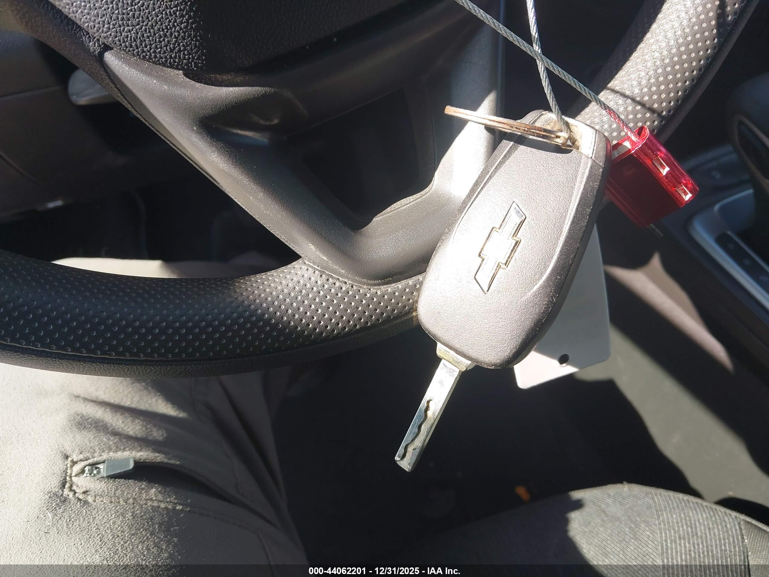 CHEVROLET TRAX image 11