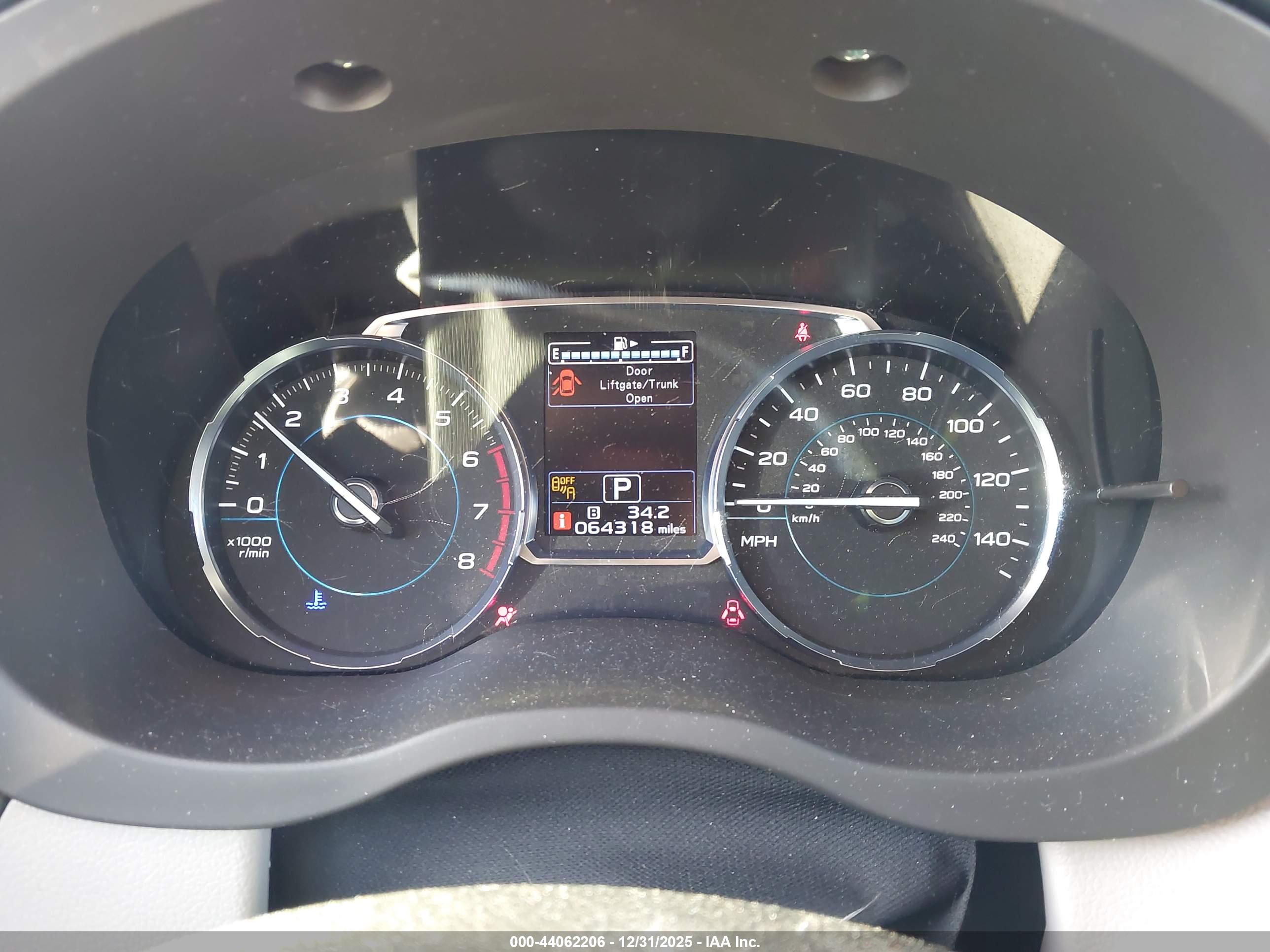 SUBARU FORESTER image 7