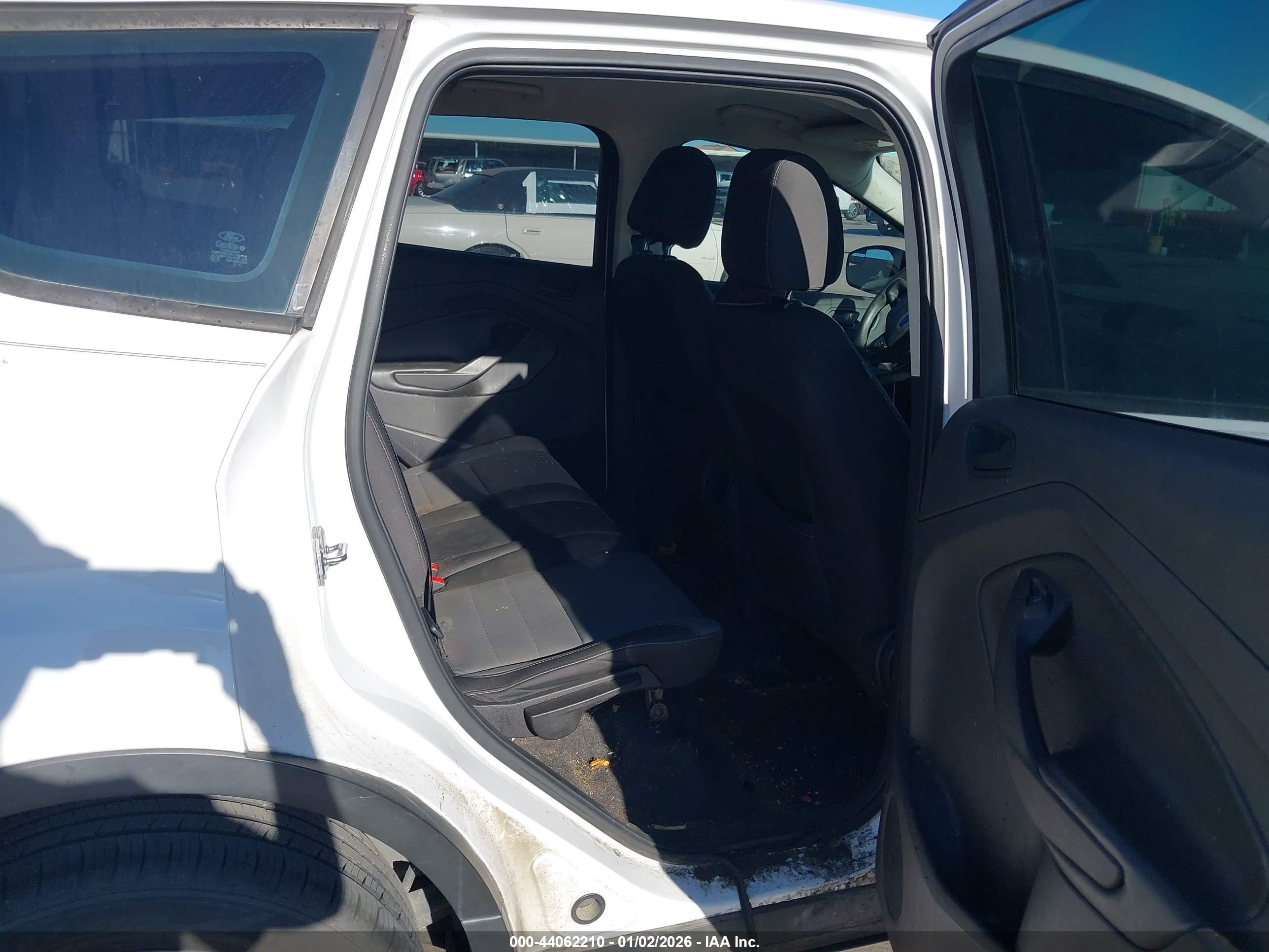 FORD ESCAPE image 8