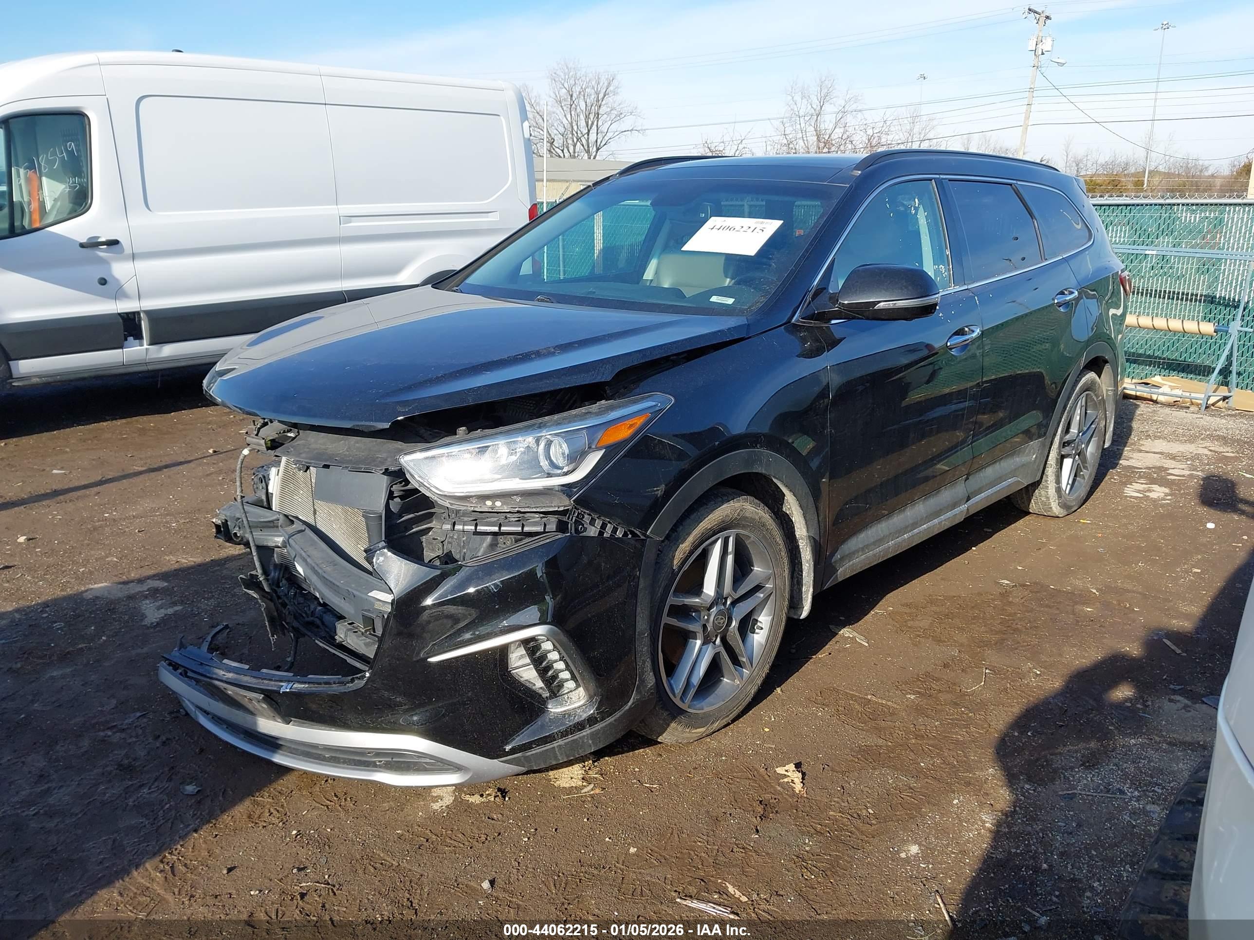 HYUNDAI SANTA image 2