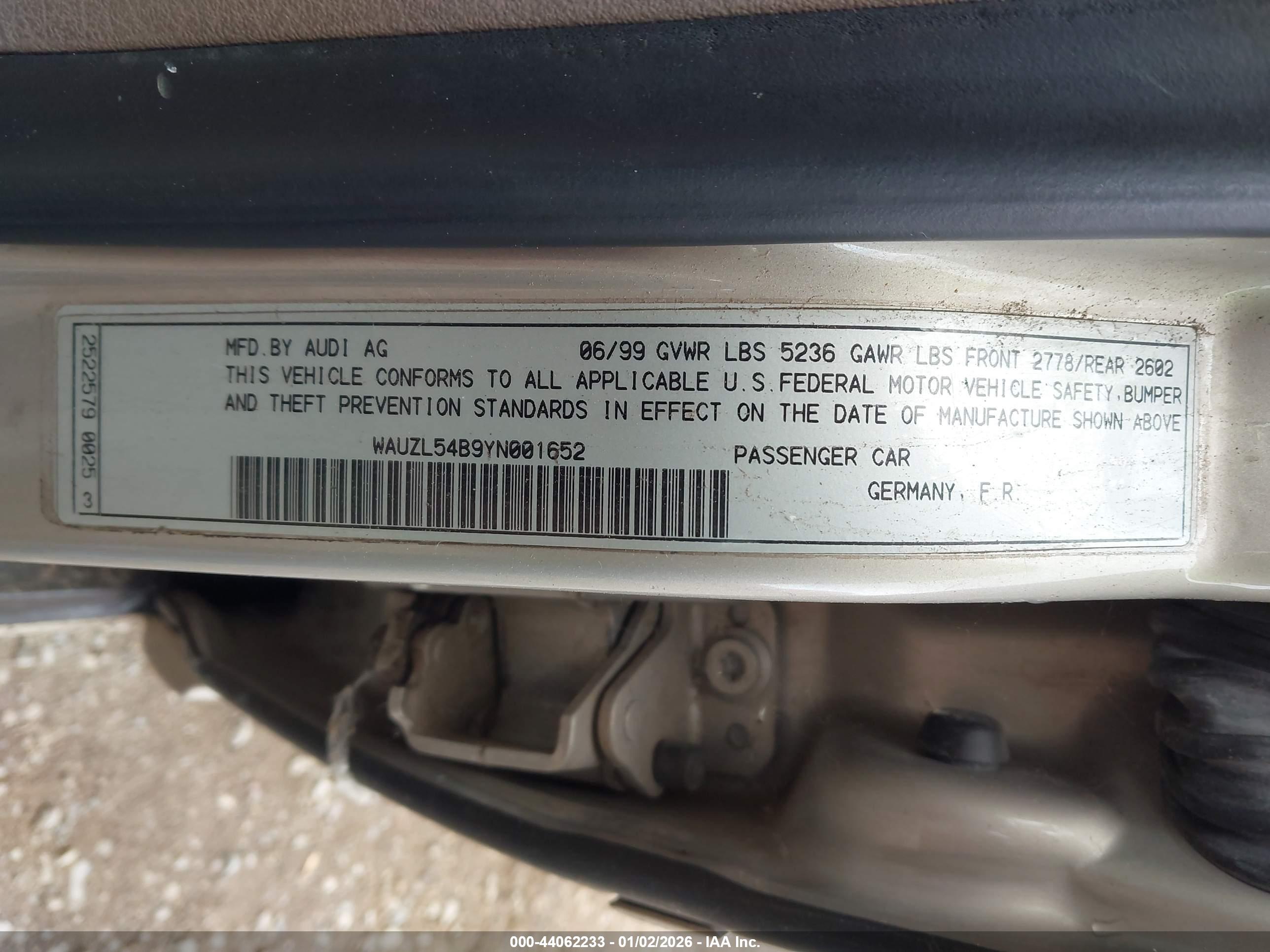 AUDI A6 image 9