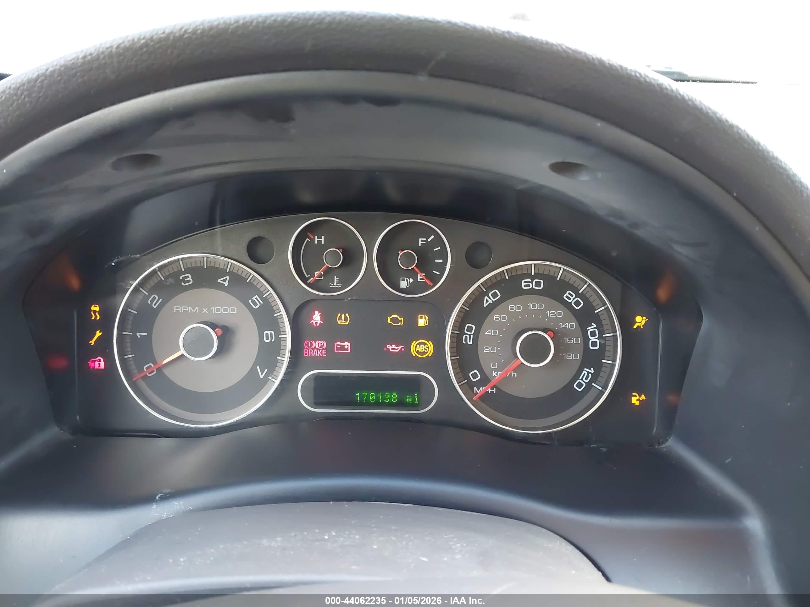 FORD TAURUS image 7