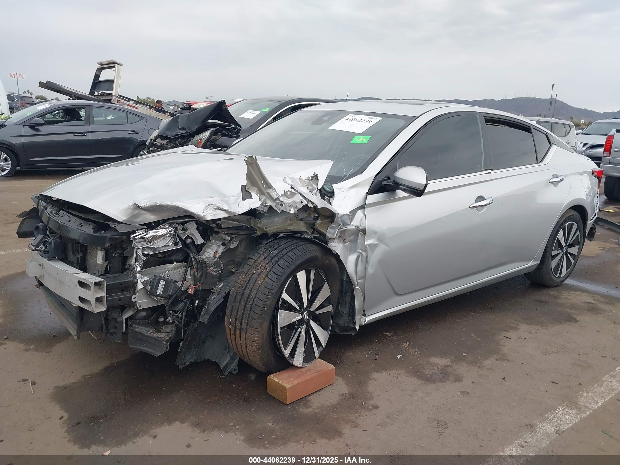 NISSAN ALTIMA image 6