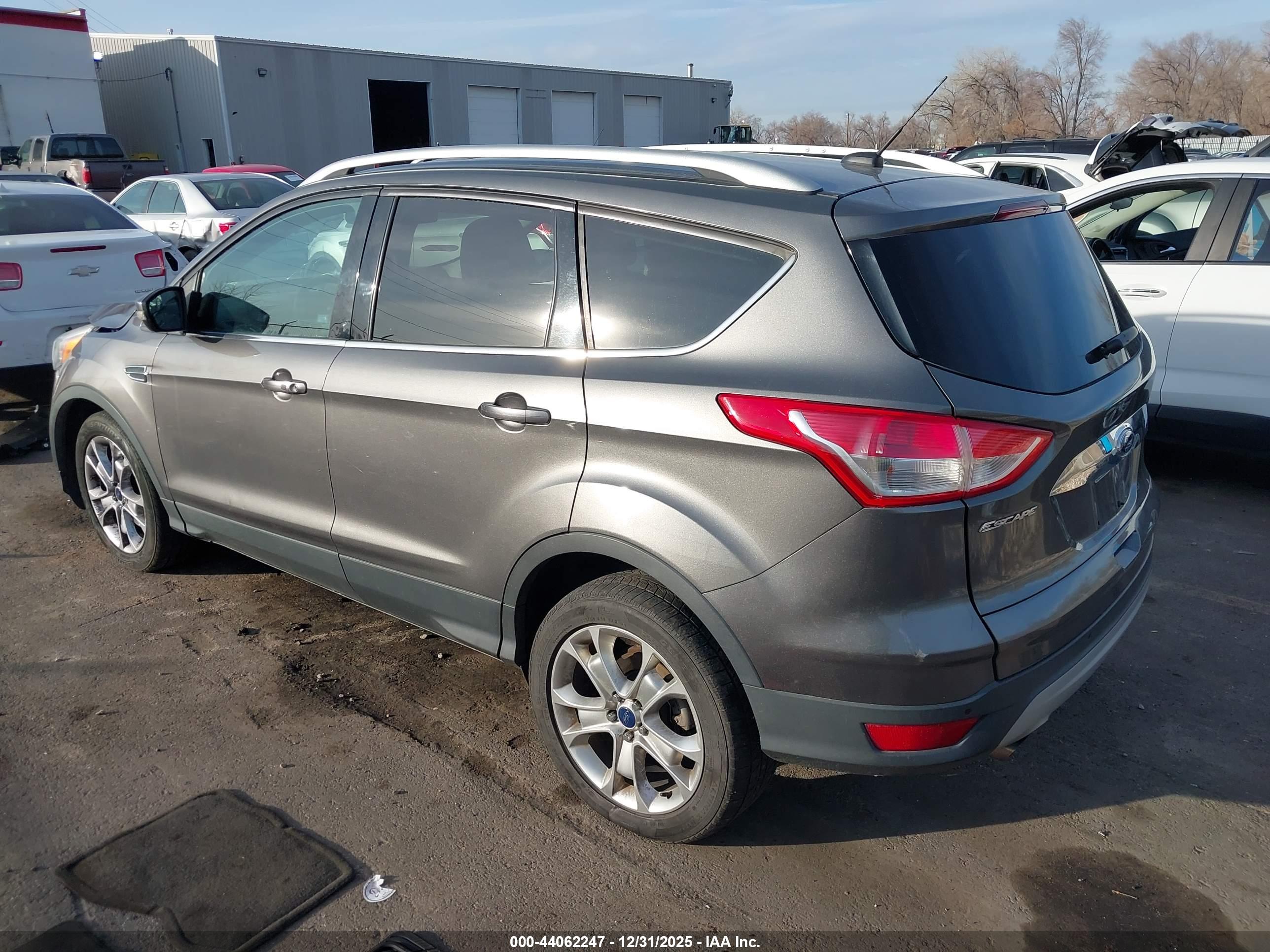 FORD ESCAPE image 3