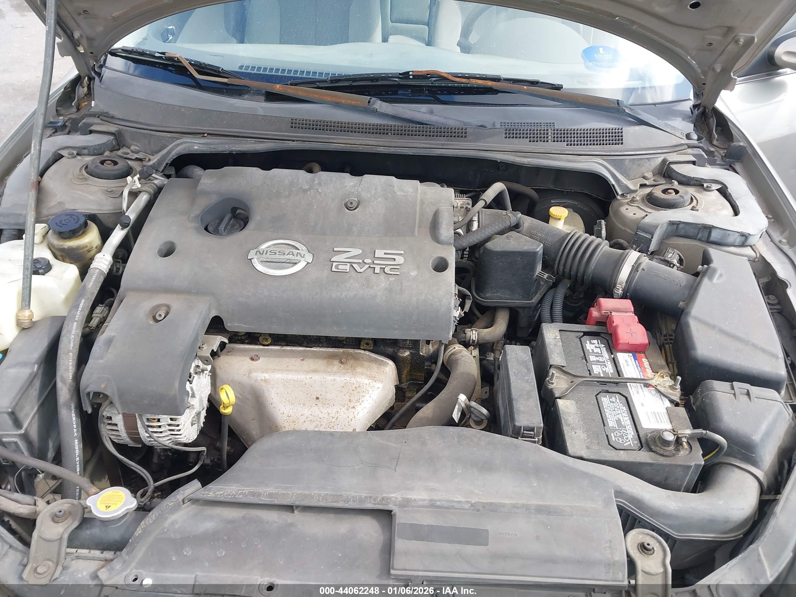 NISSAN ALTIMA image 10